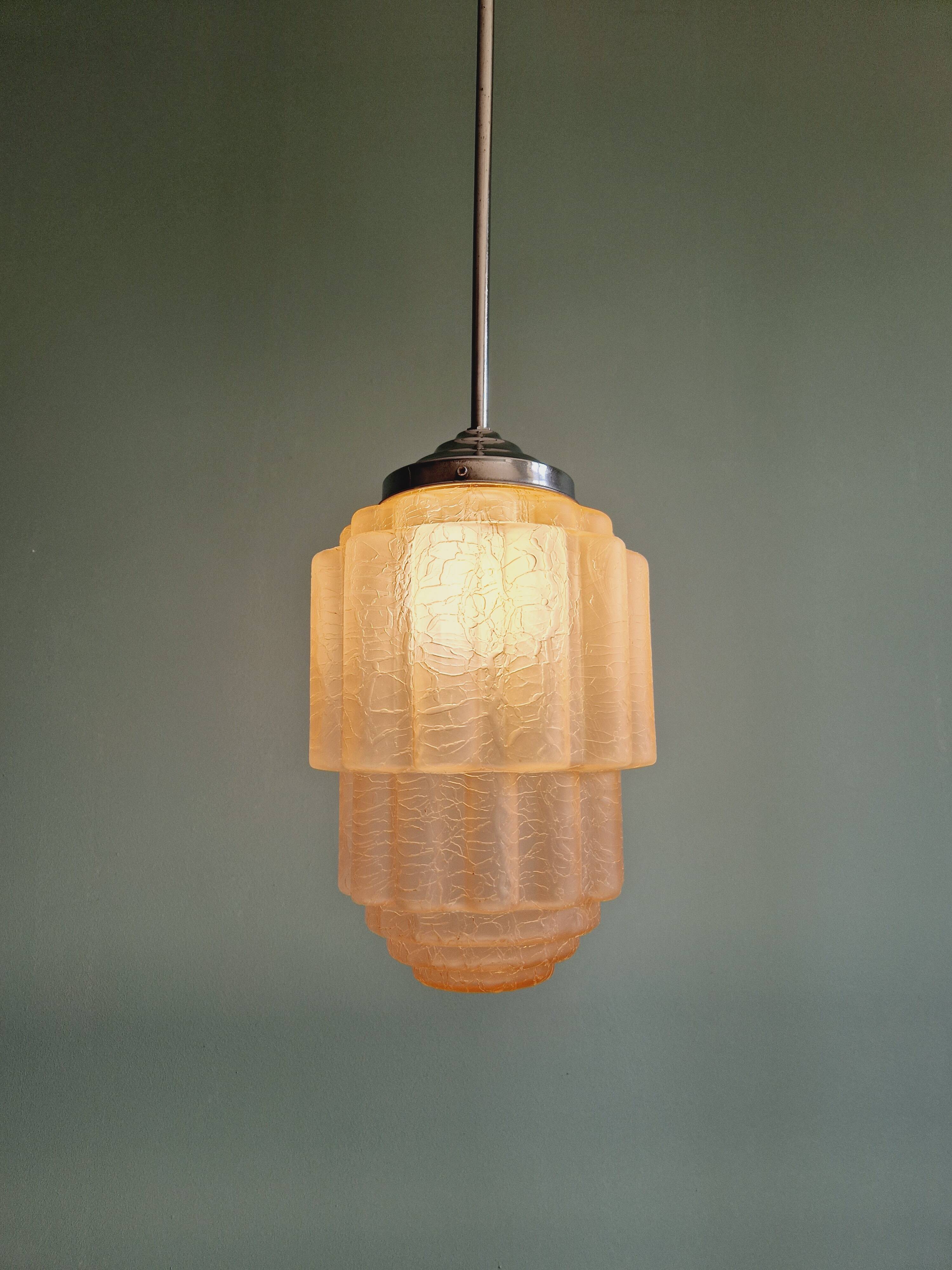 Art Deco Skyscraper pendant light in pink cracked glass