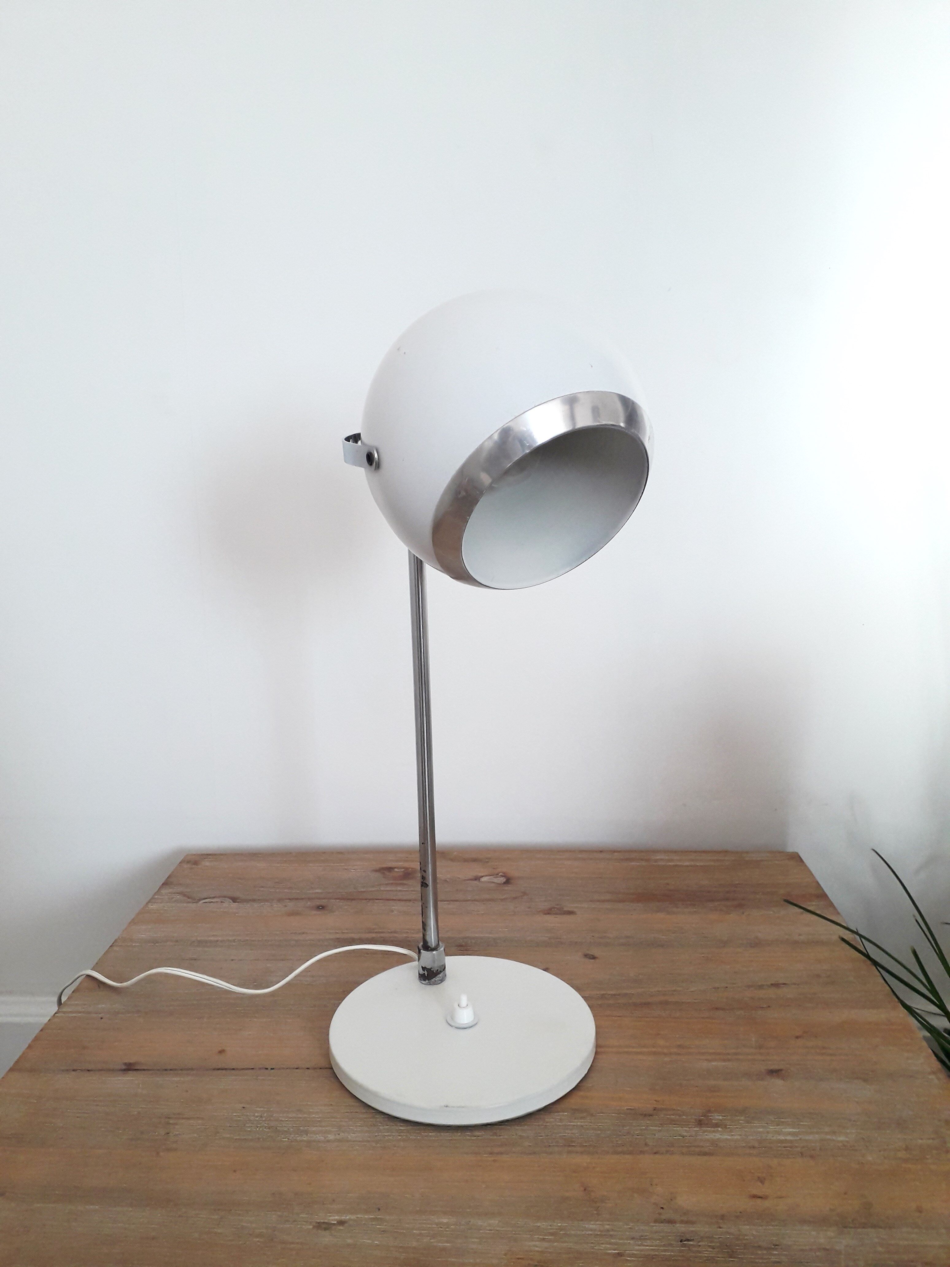 Large lamp Space age EyeBall lacquered white 1970