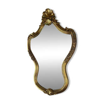 Miroir rocaille doré à la feuille