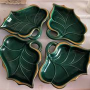4 raviers, coupelles, 1950