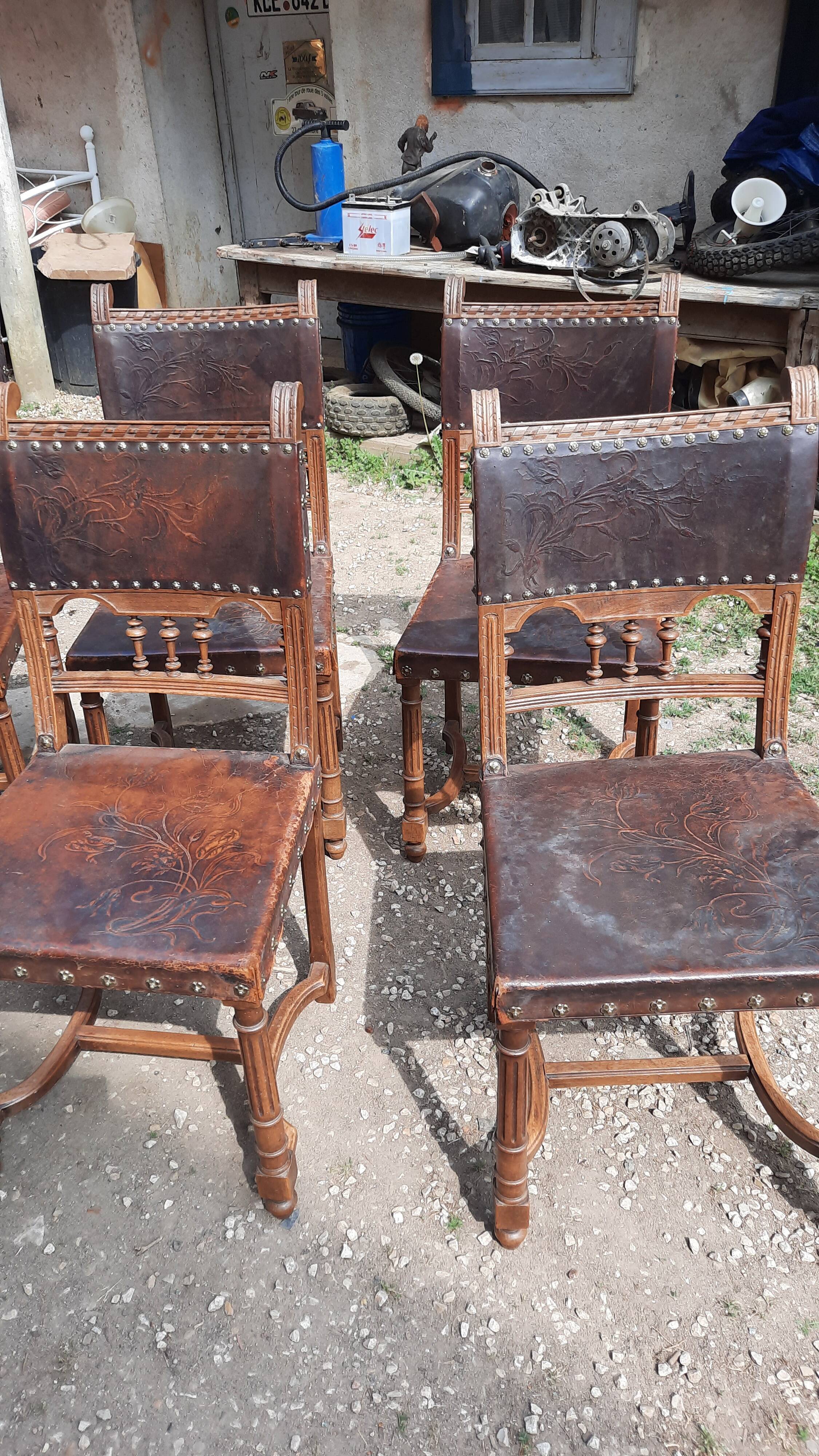 Set of 8 Henri II style chairs