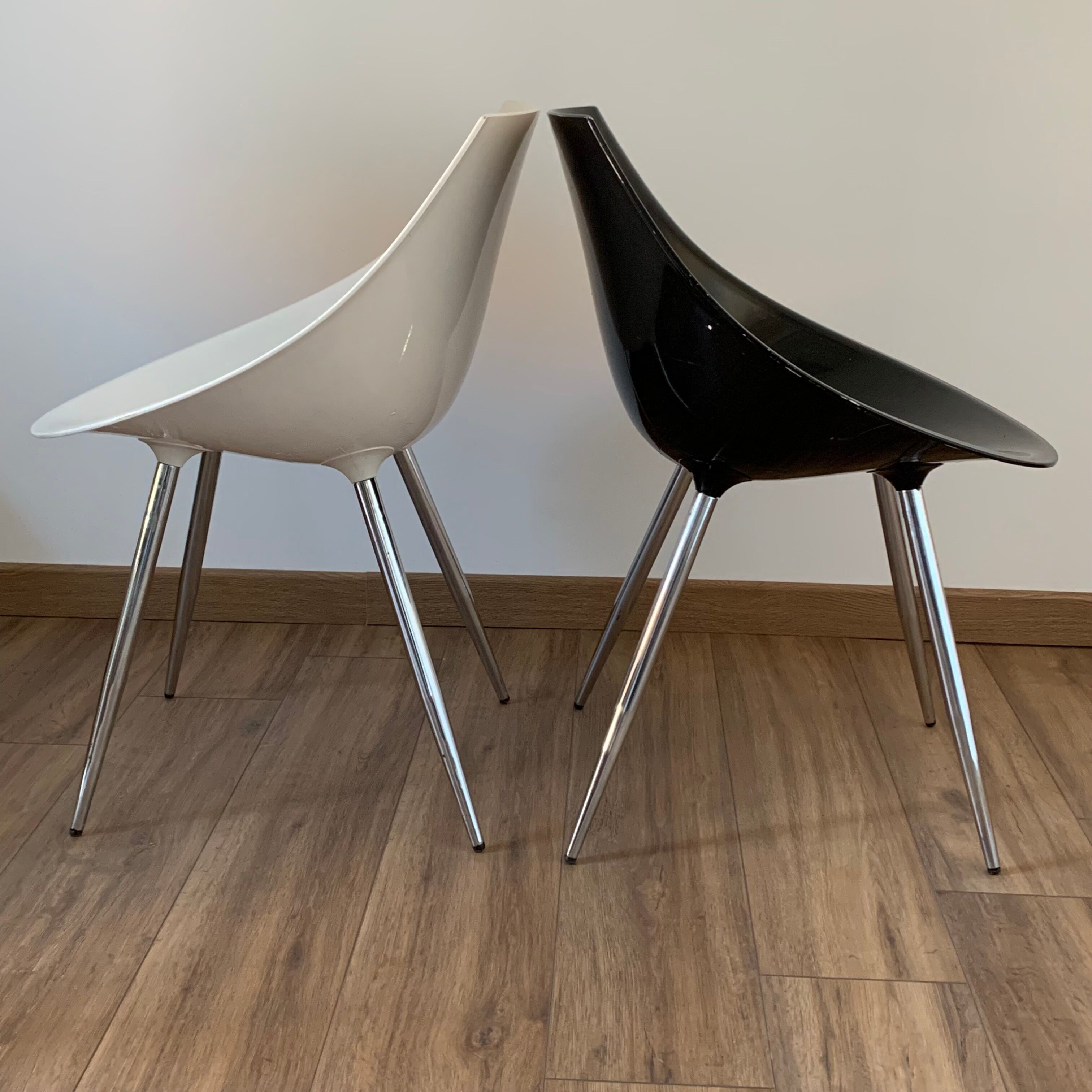 Duo of chairs