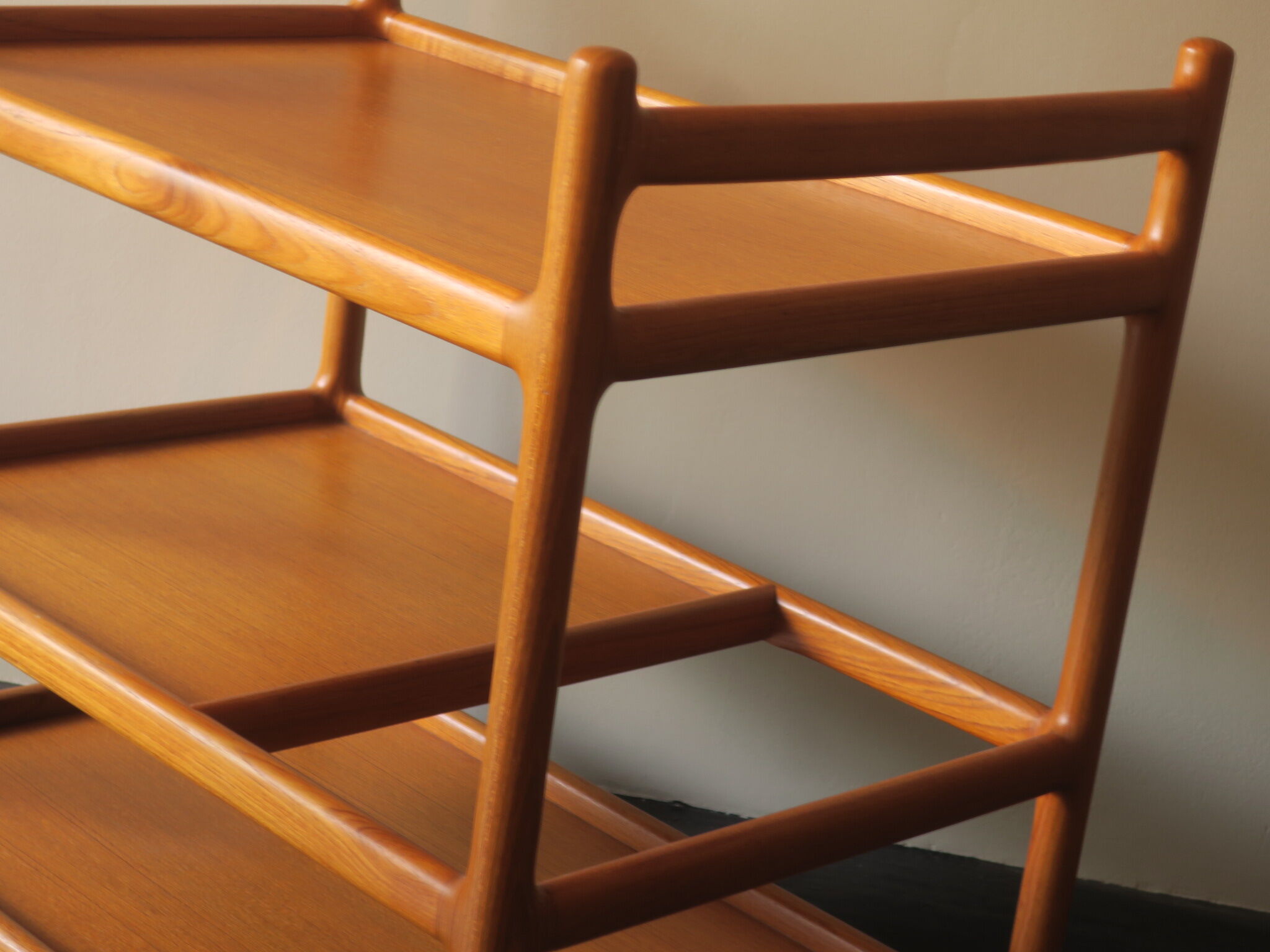 Serving trolley by Johannes Andersen for CFC Silkeborg