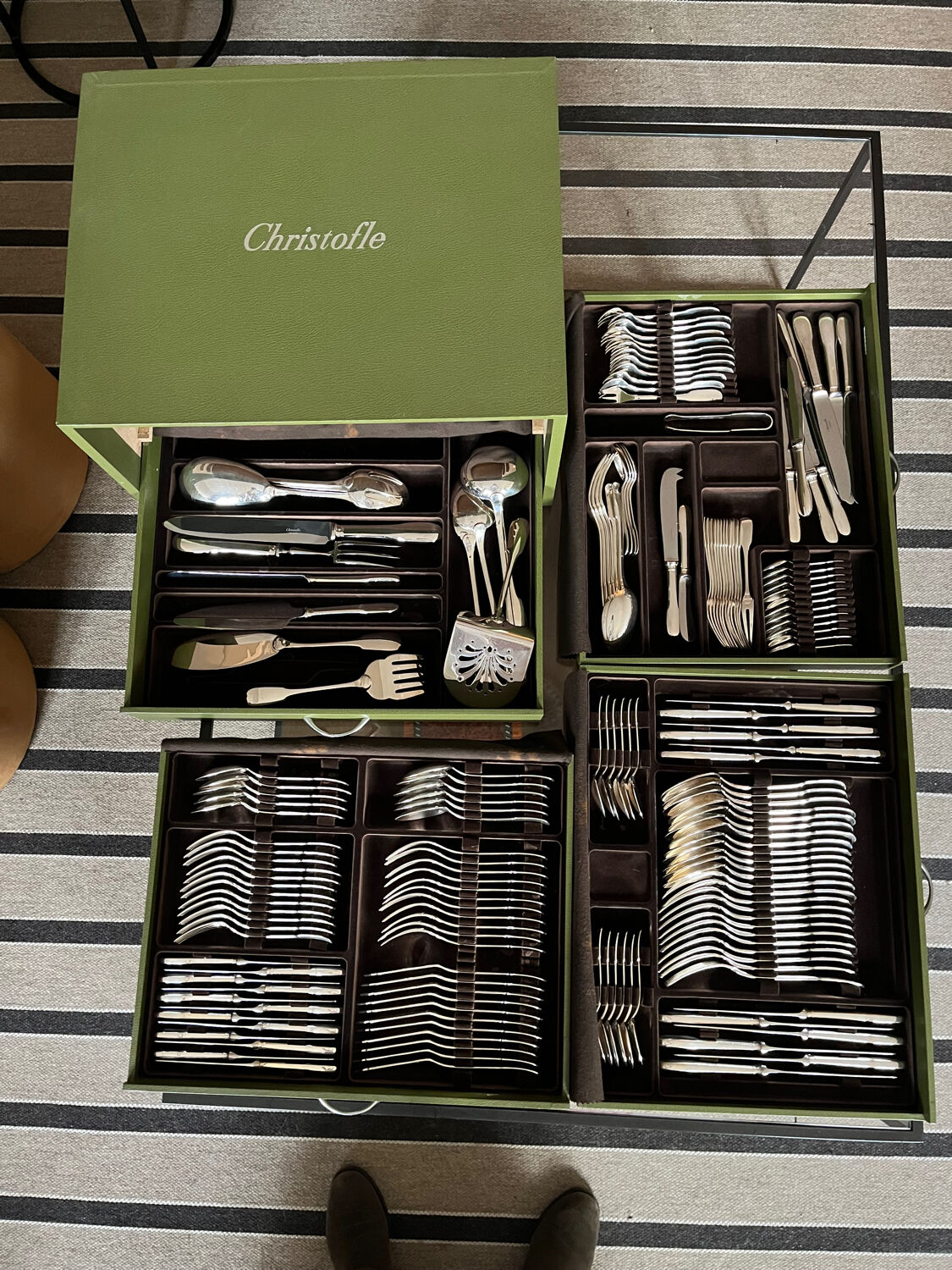 Christofle cutlery set of 179 pieces with its case.