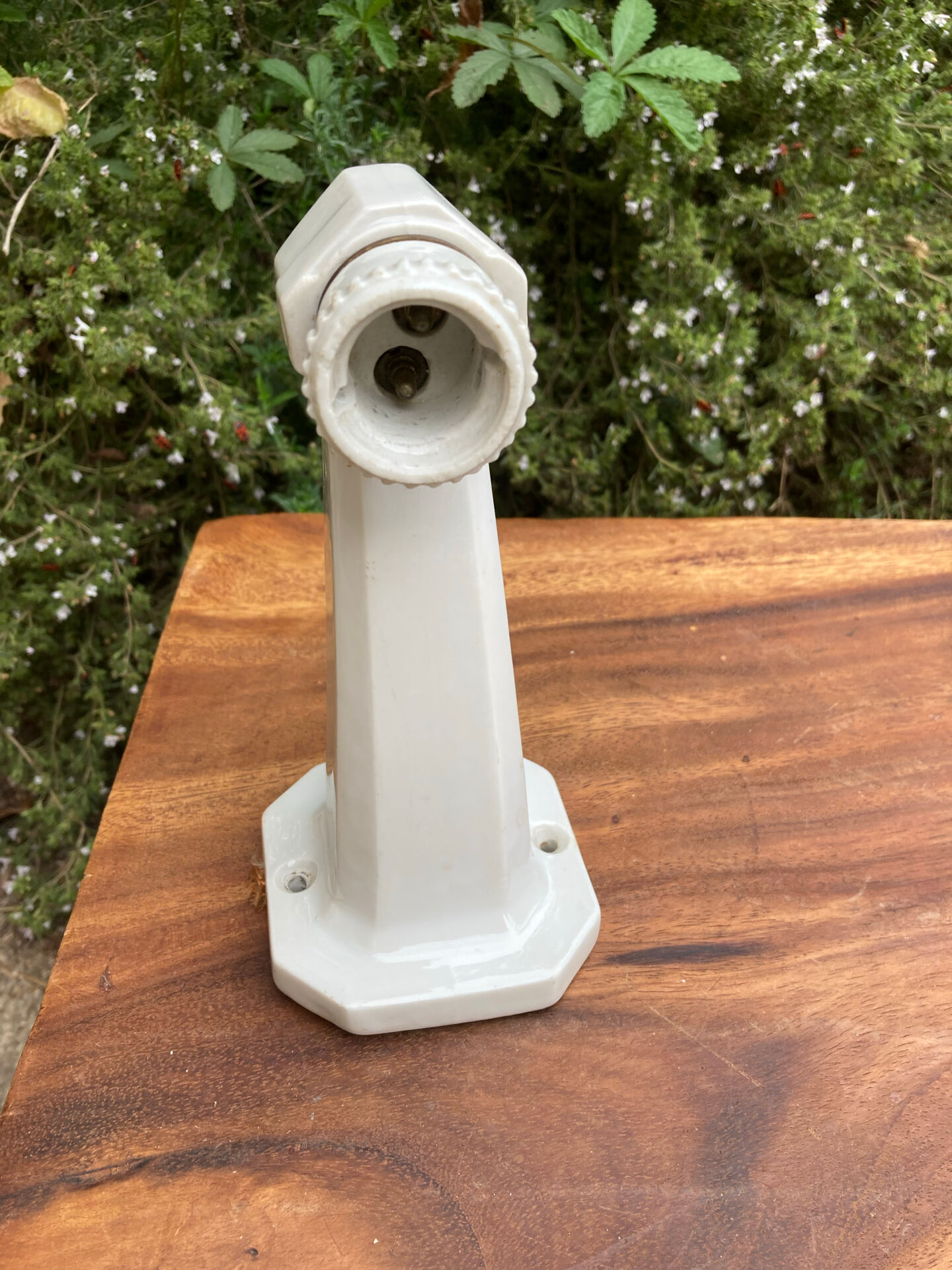 Art Deco wall sconce white porcelain