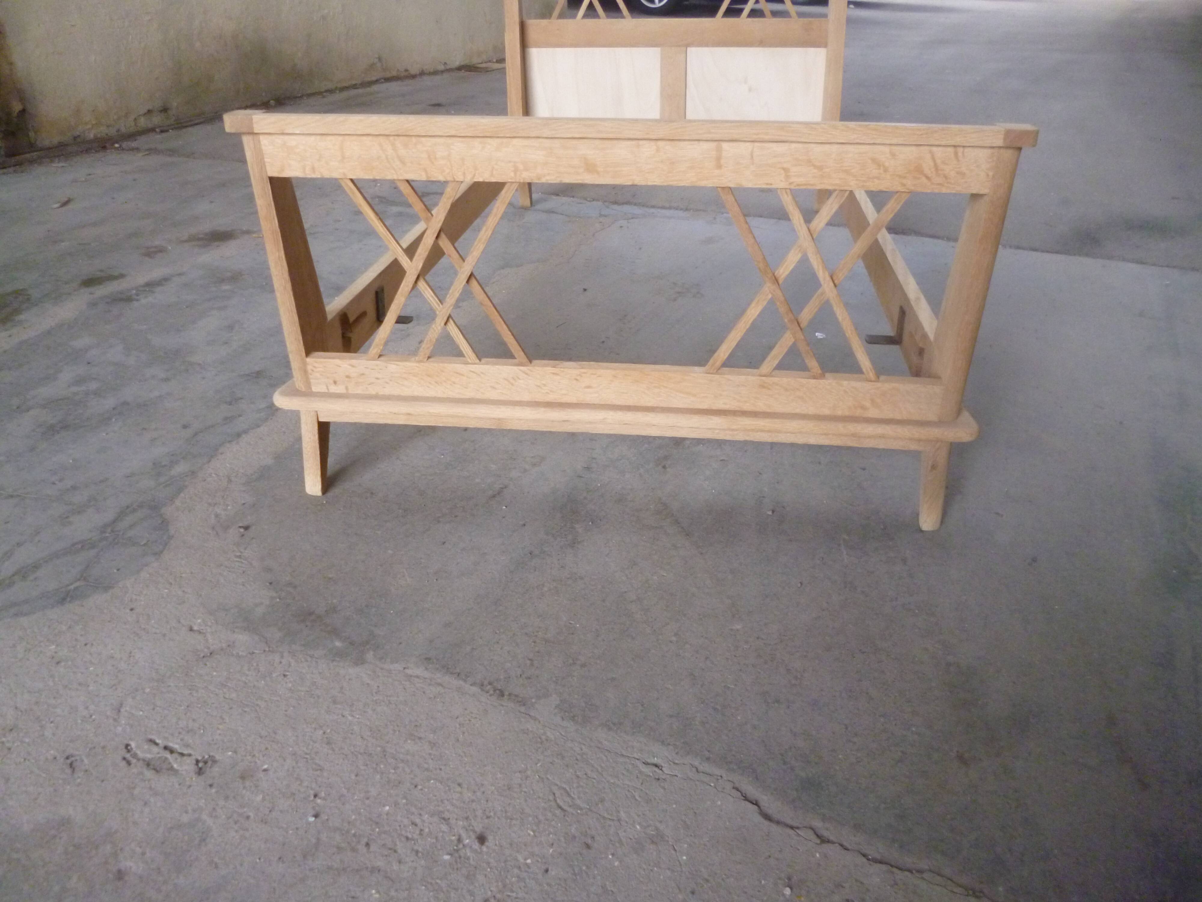 Oak bed from the 70s