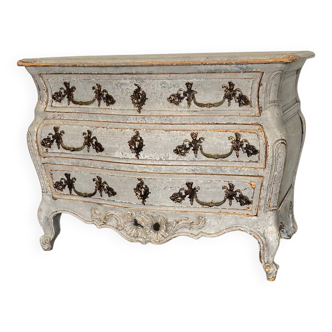 Ancienne commode tombeau