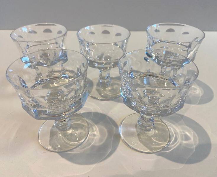 Small 5 piece cut crystal glass villeroy & boch liqueur service
