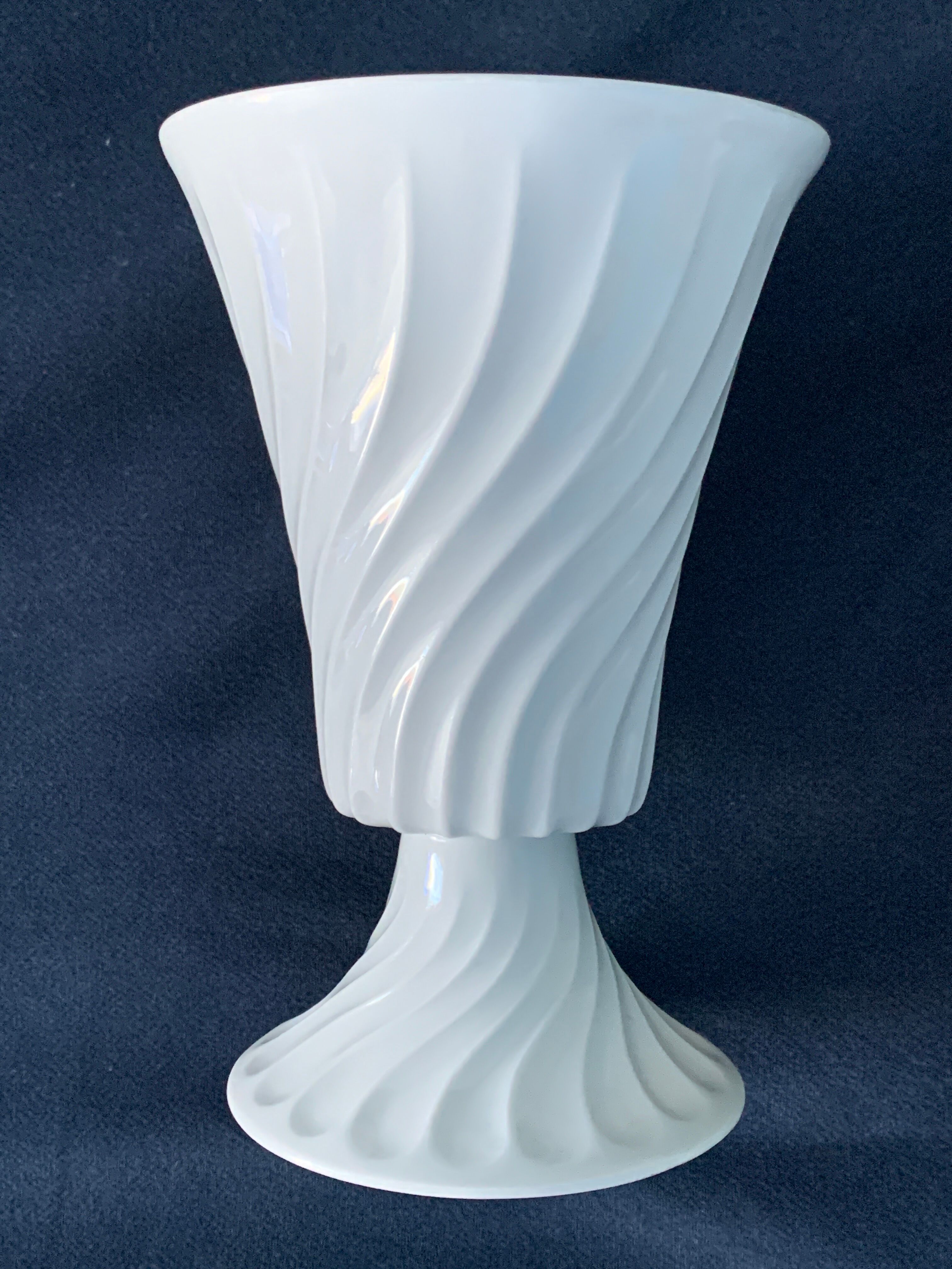 Pair of Haviland mazagrans in Limoges porcelain