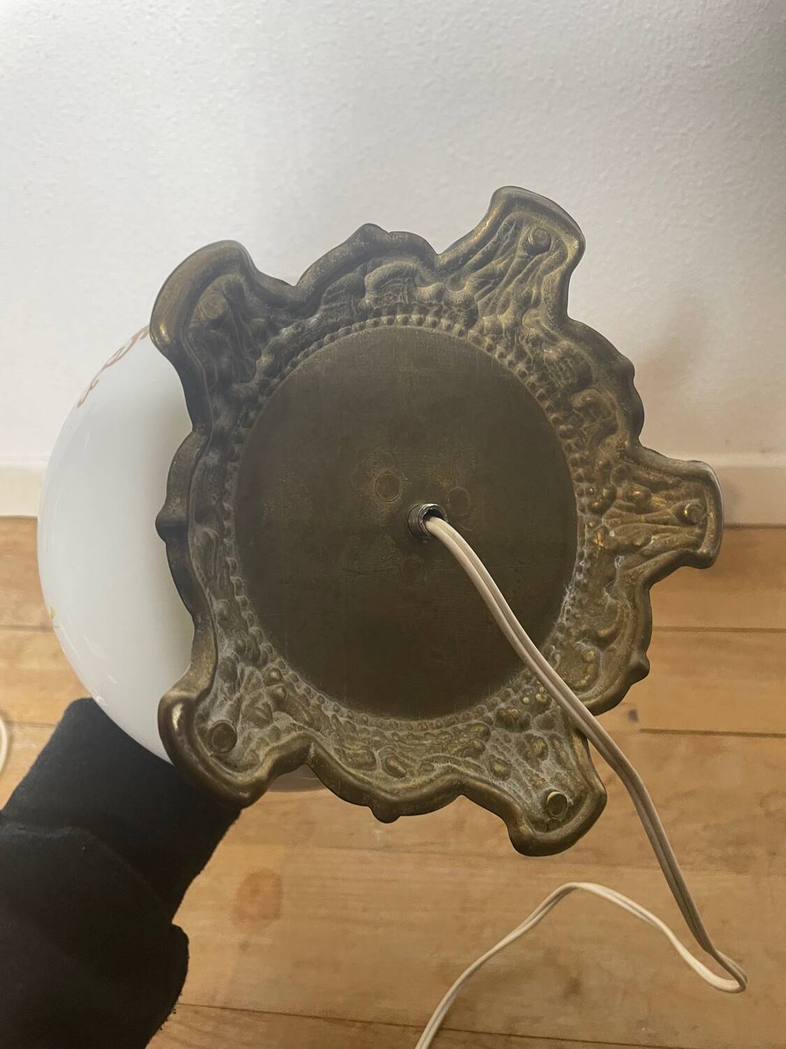 Old Napoleon 3 globe electrified oil lamp in opaline