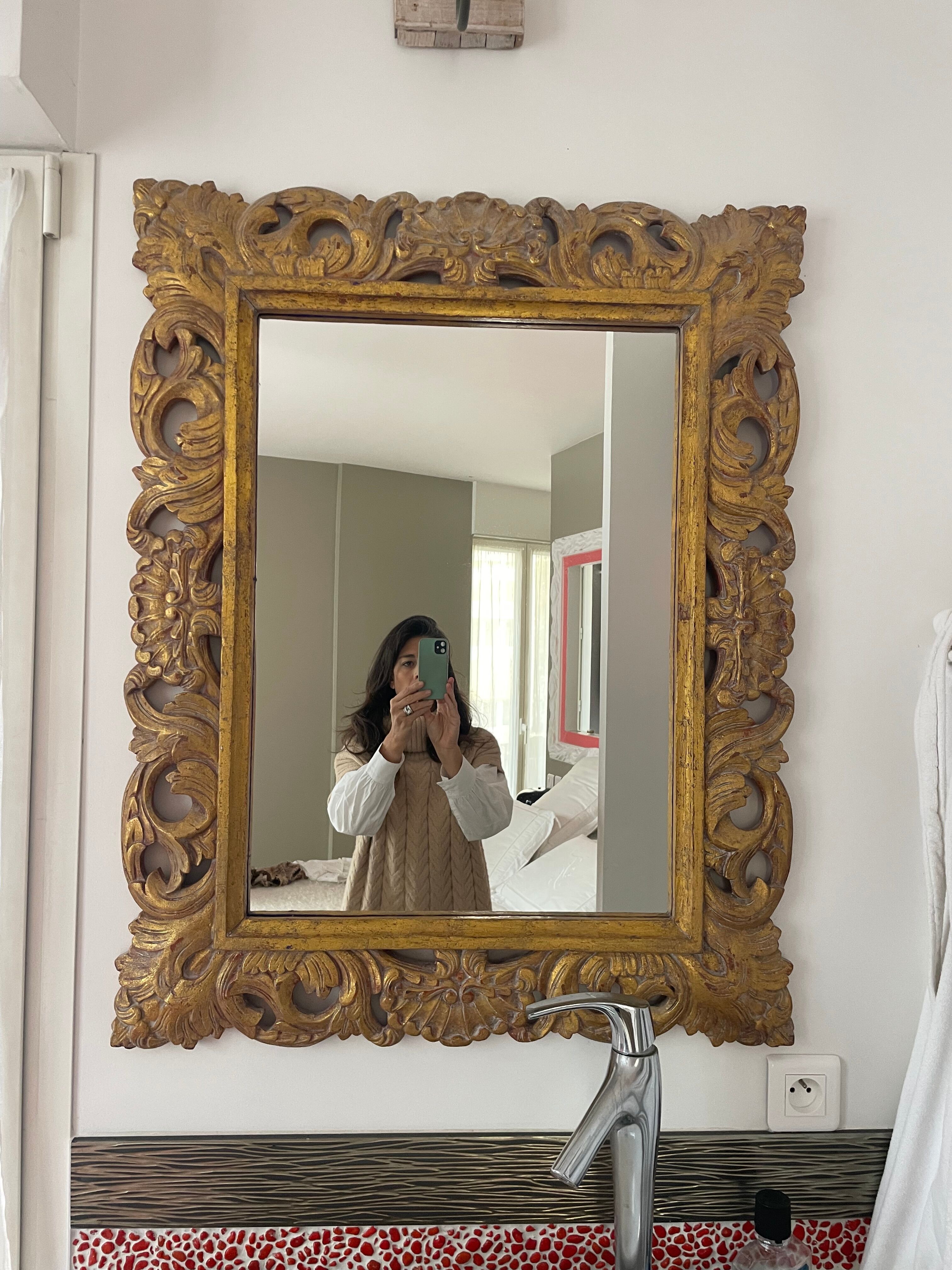 2 carved rectangular wooden mirrors, golden patina