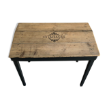Desk desk