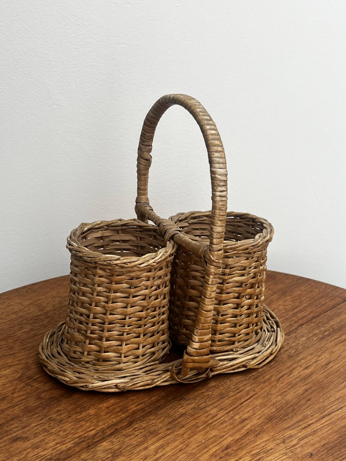 Wicker basket 1950s/60s