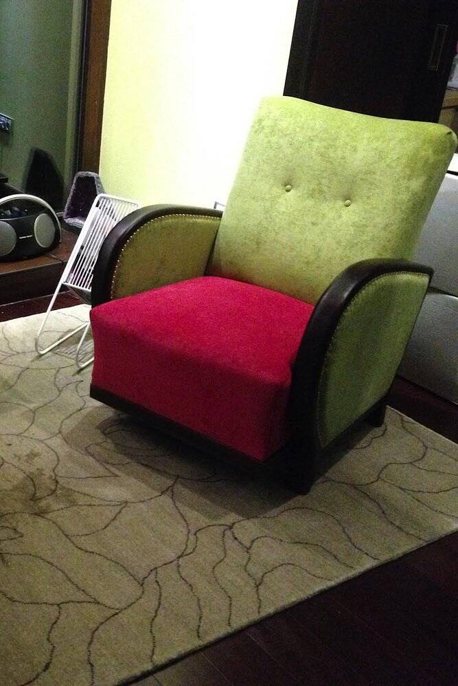 Set of 2 Art Deco armchairs in fuchsia and olive fabric, 1930s, Czech Republic.