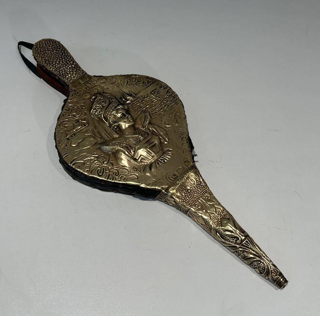 Louis XVI Style Chimney Bellows in Repoussé Brass with Female Effigy