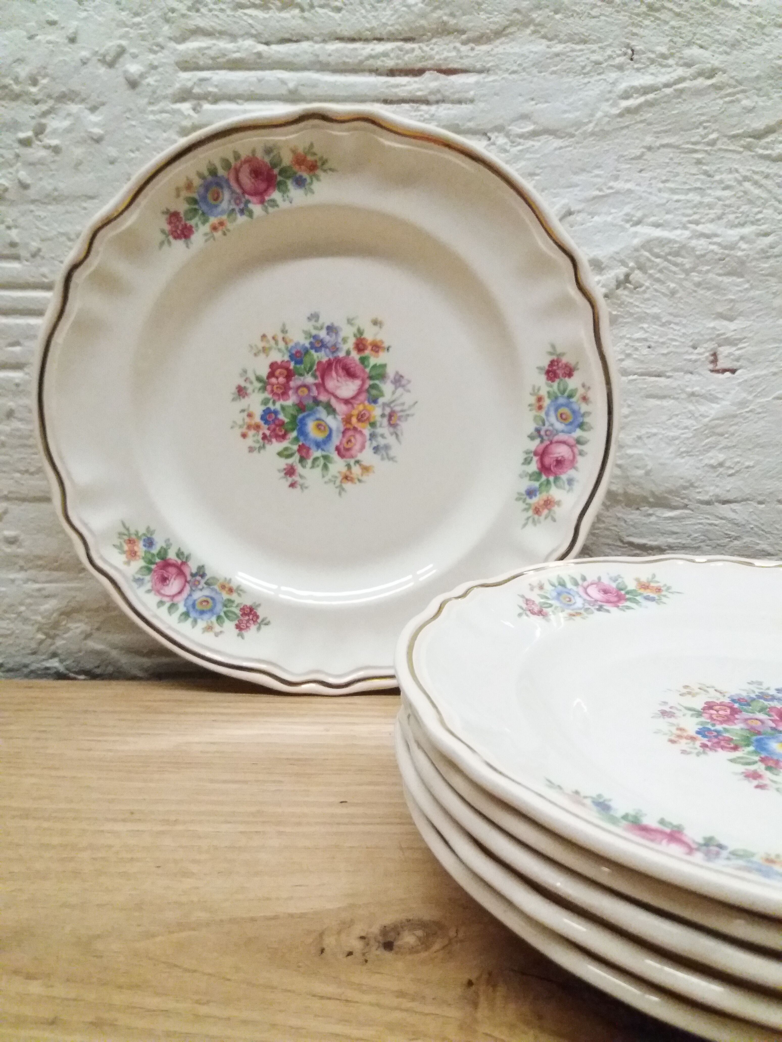 Set 6 flower dessert plates