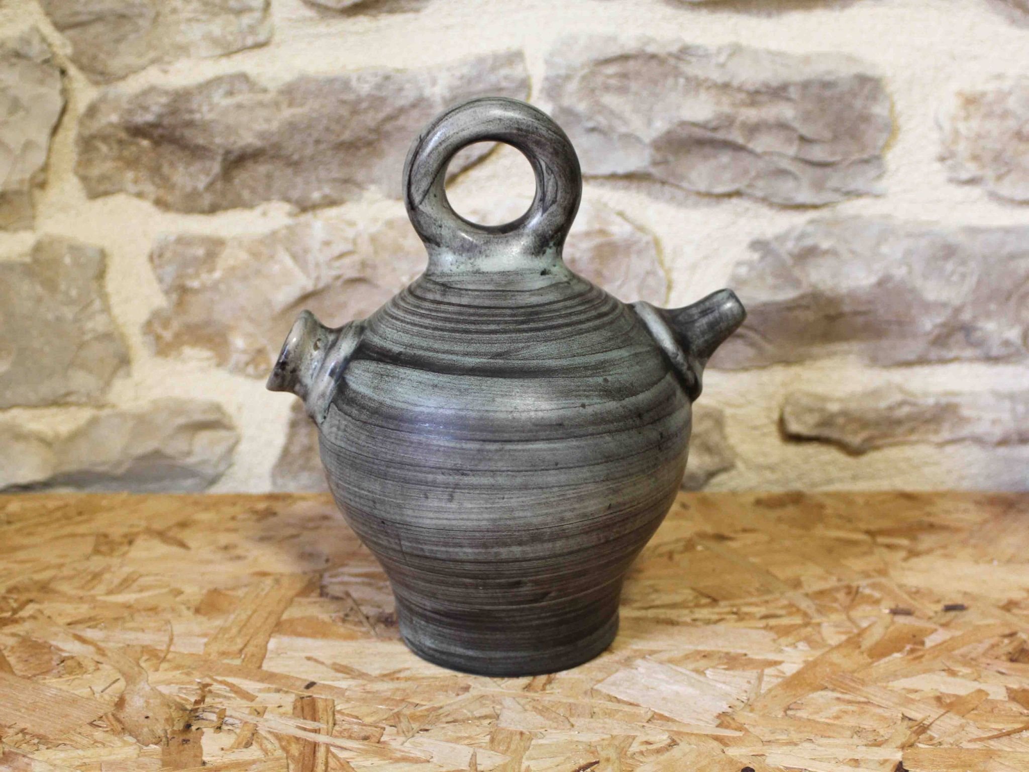 Gargoulette en céramique par Jean de Lespinasse Collection Corsica