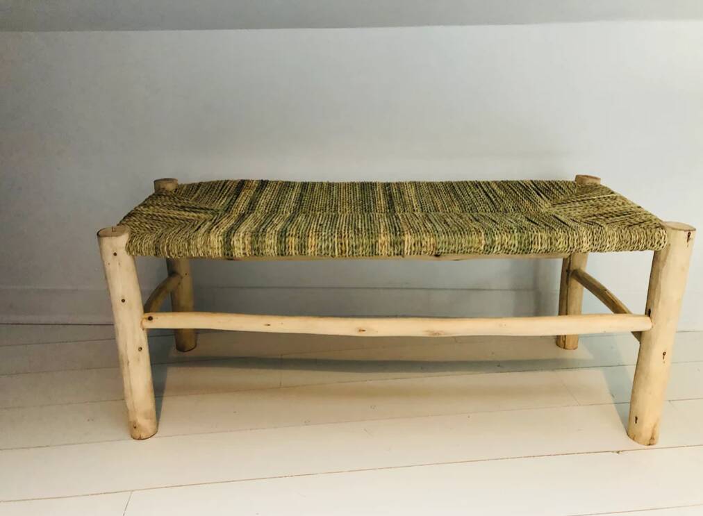 Moroccan bench in solid wood and natural wickerwork
