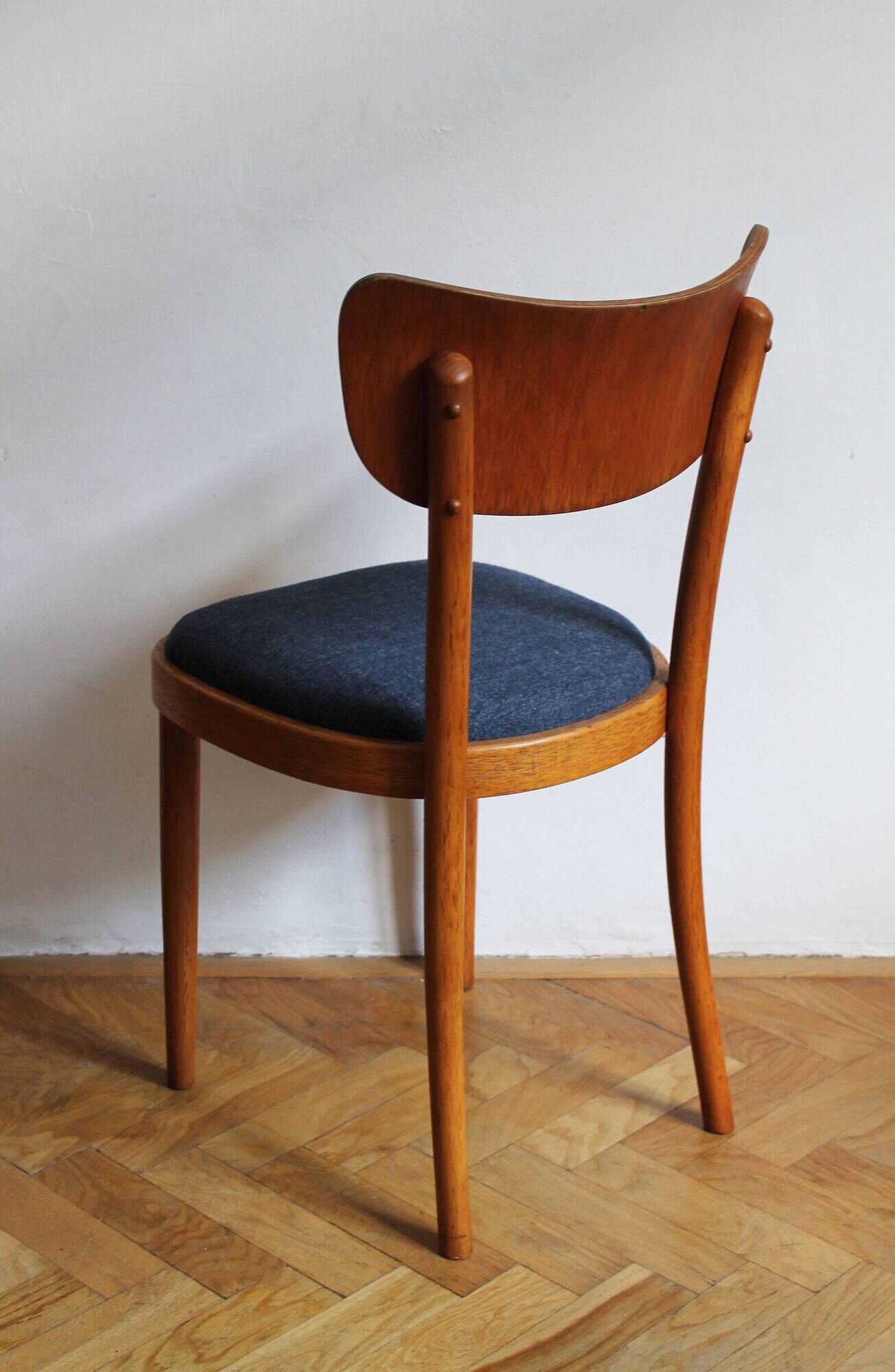 Czechoslovak chair in beech by UP Rousínov, 1960s