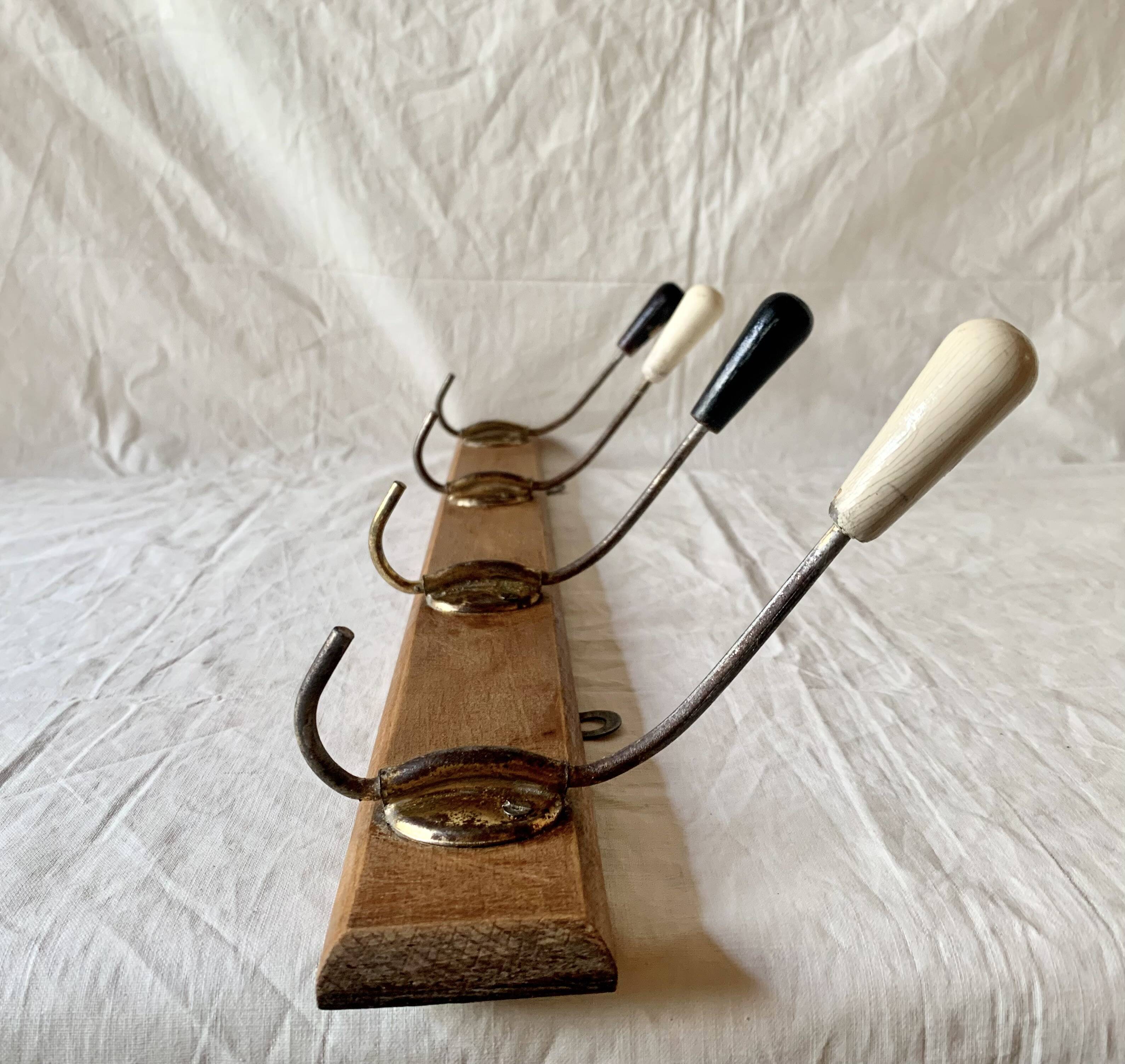 Vintage wooden wall coat rack - 4 hooks
