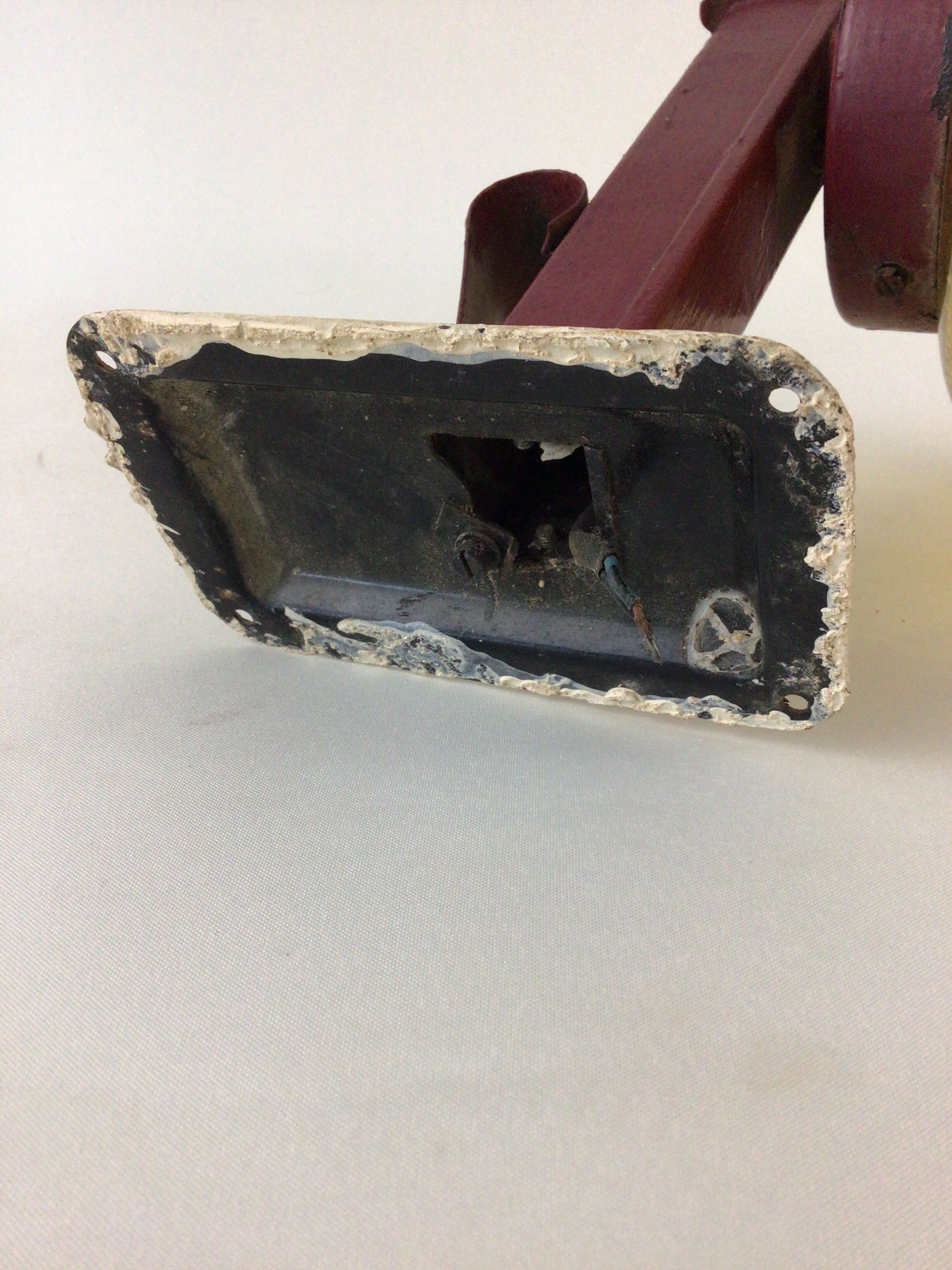 Outdoor wall lamp in yellow glass wet effect