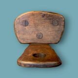 Antique peasant chair in solid wood – Handcrafted piece with rustic charm