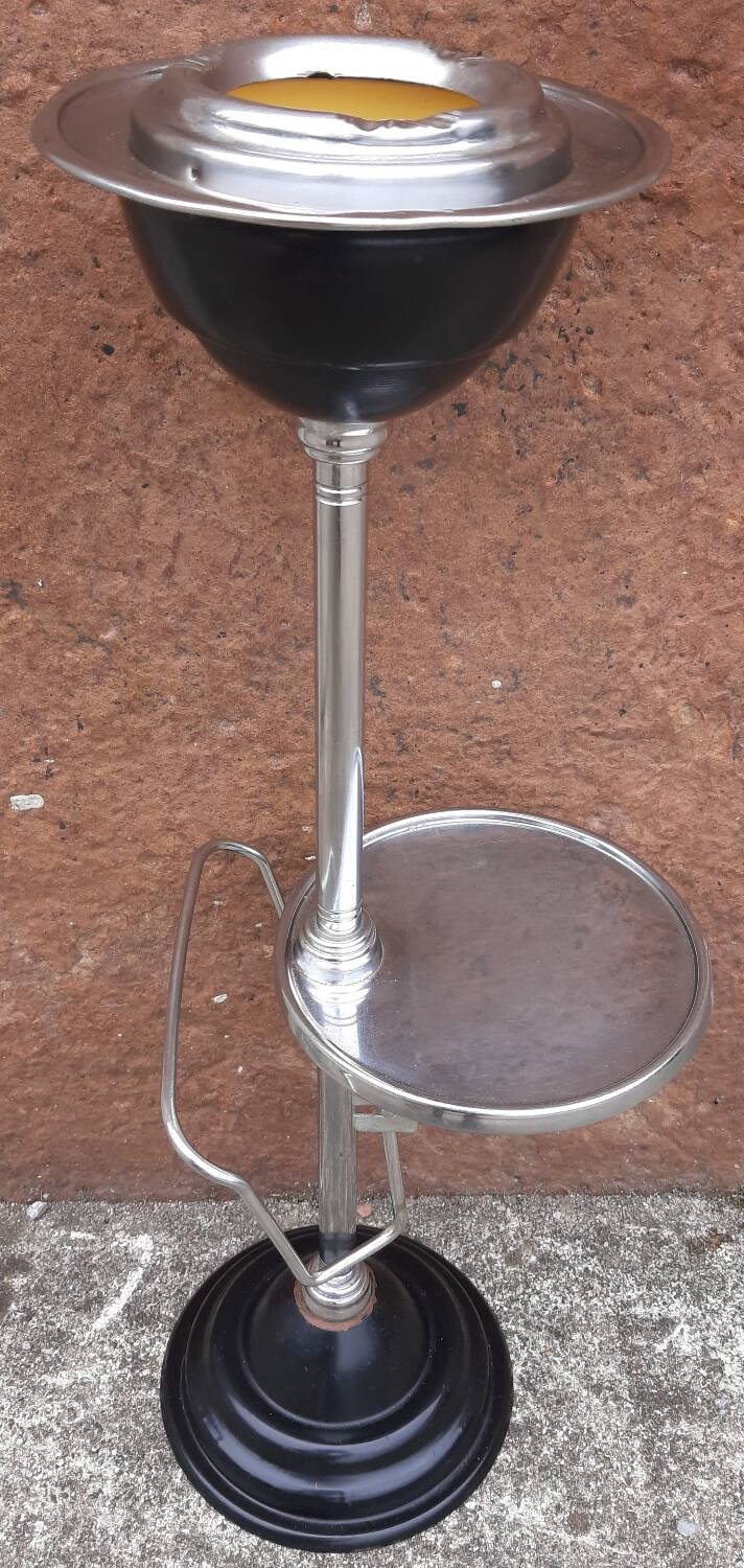 Standing magazine ashtray, 1960s/70s.