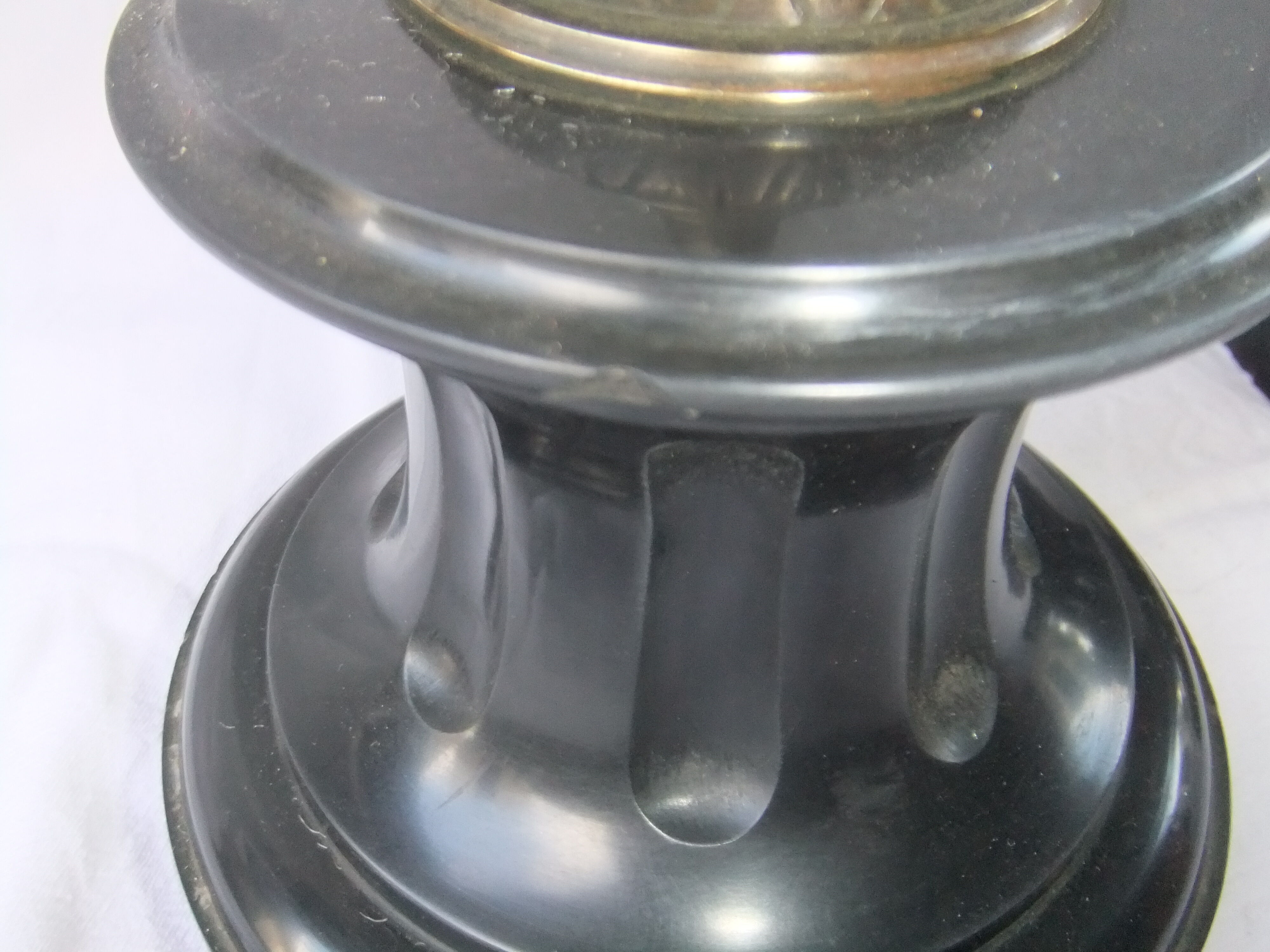 Pair of bronze Napoleon III marble candelabra with mantelpiece decoration