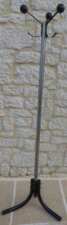 Vintage metal coat rack with 6 hooks