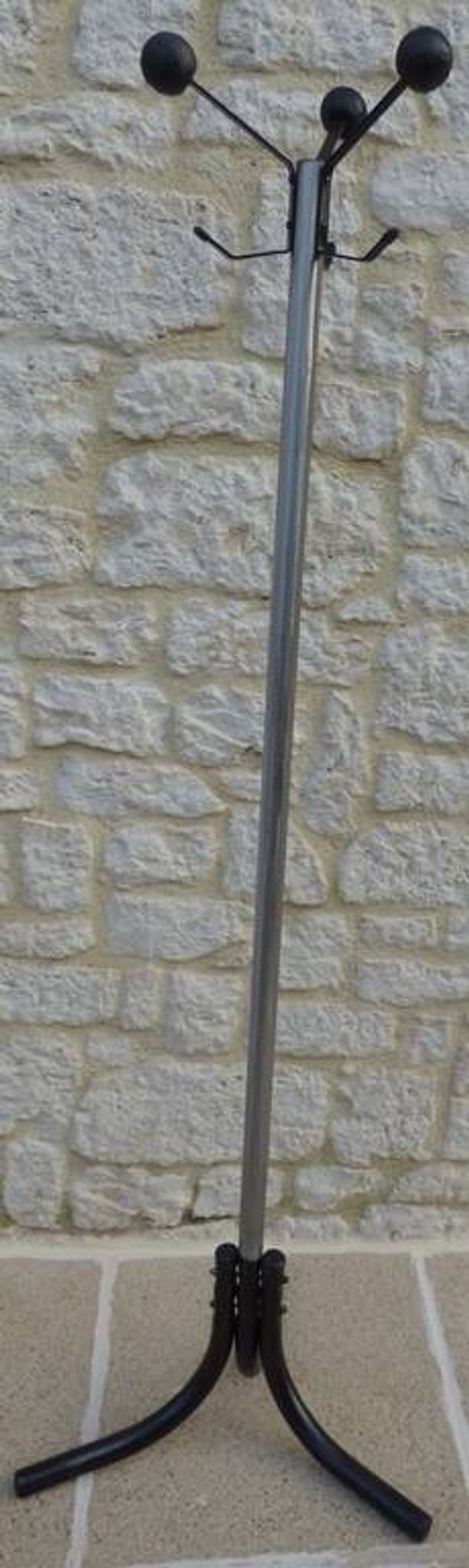Vintage metal coat rack with 6 hooks