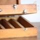 Boite de rangement en bois à fermoir