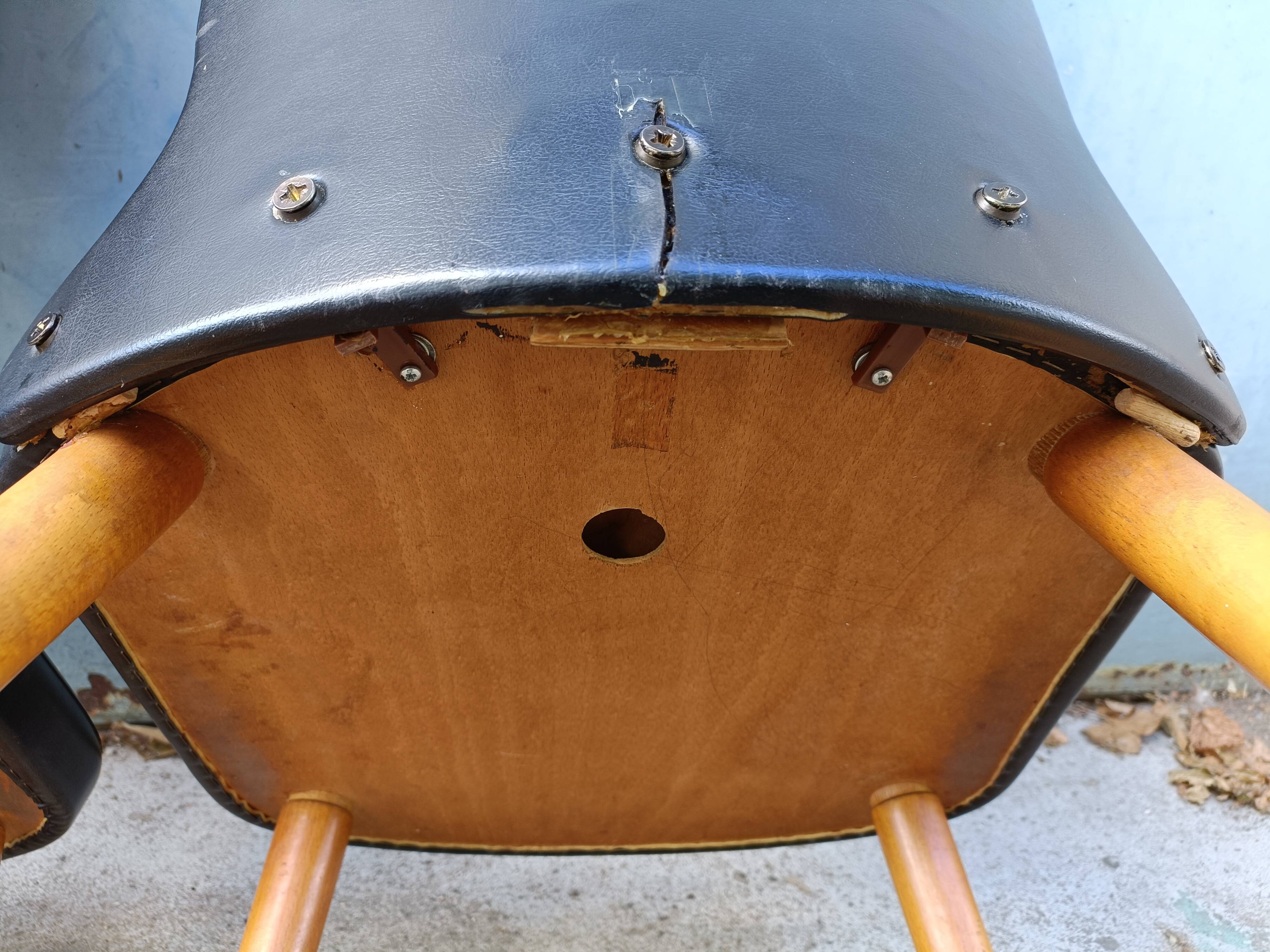 Lot of 4chaises Bauman essor