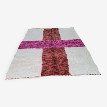 Handmade wool berber rug 250 x 150 cm