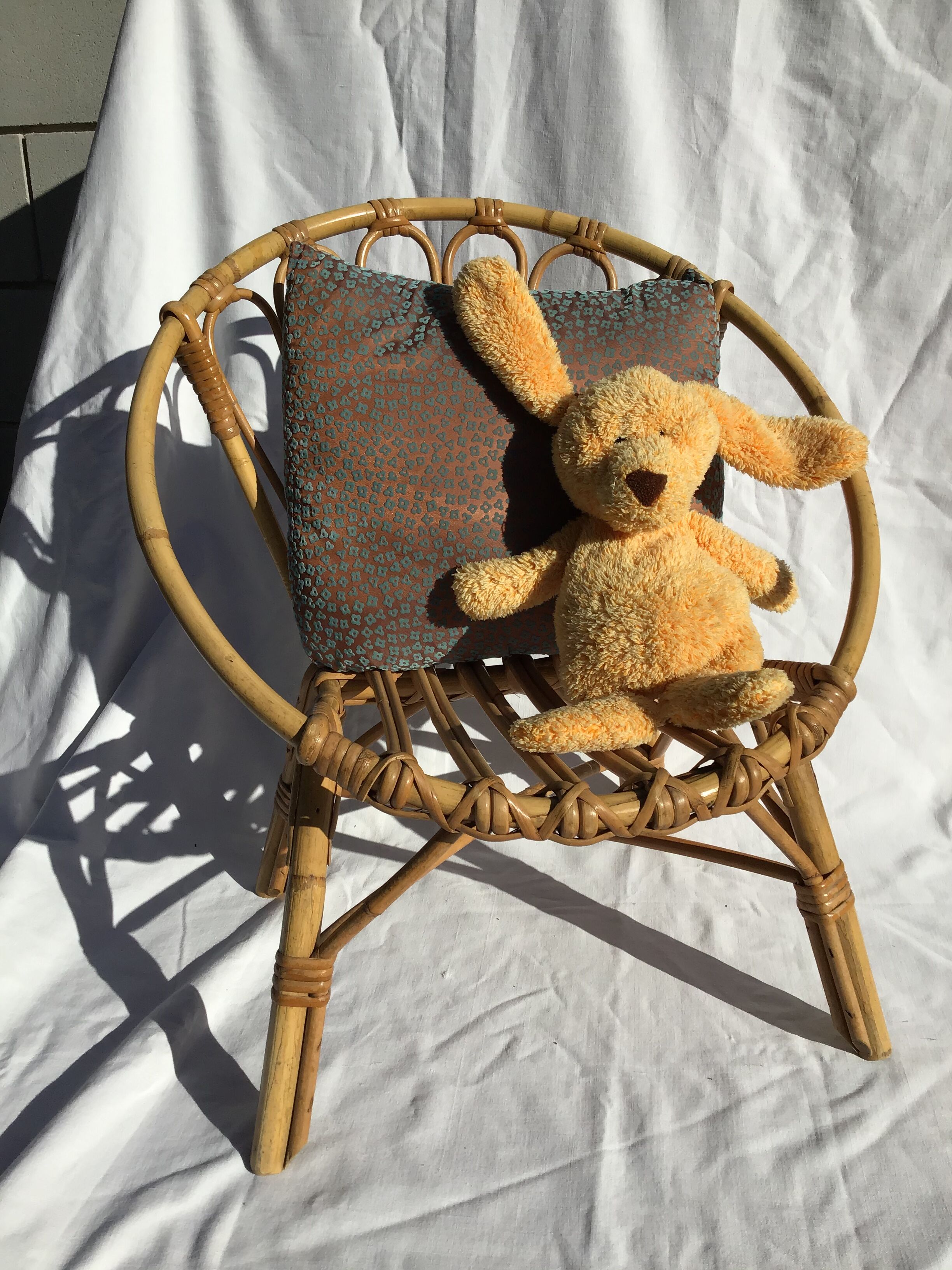 Children's rattan basket chair