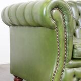Canapé chesterfield 2,5 places en cuir de vache vert