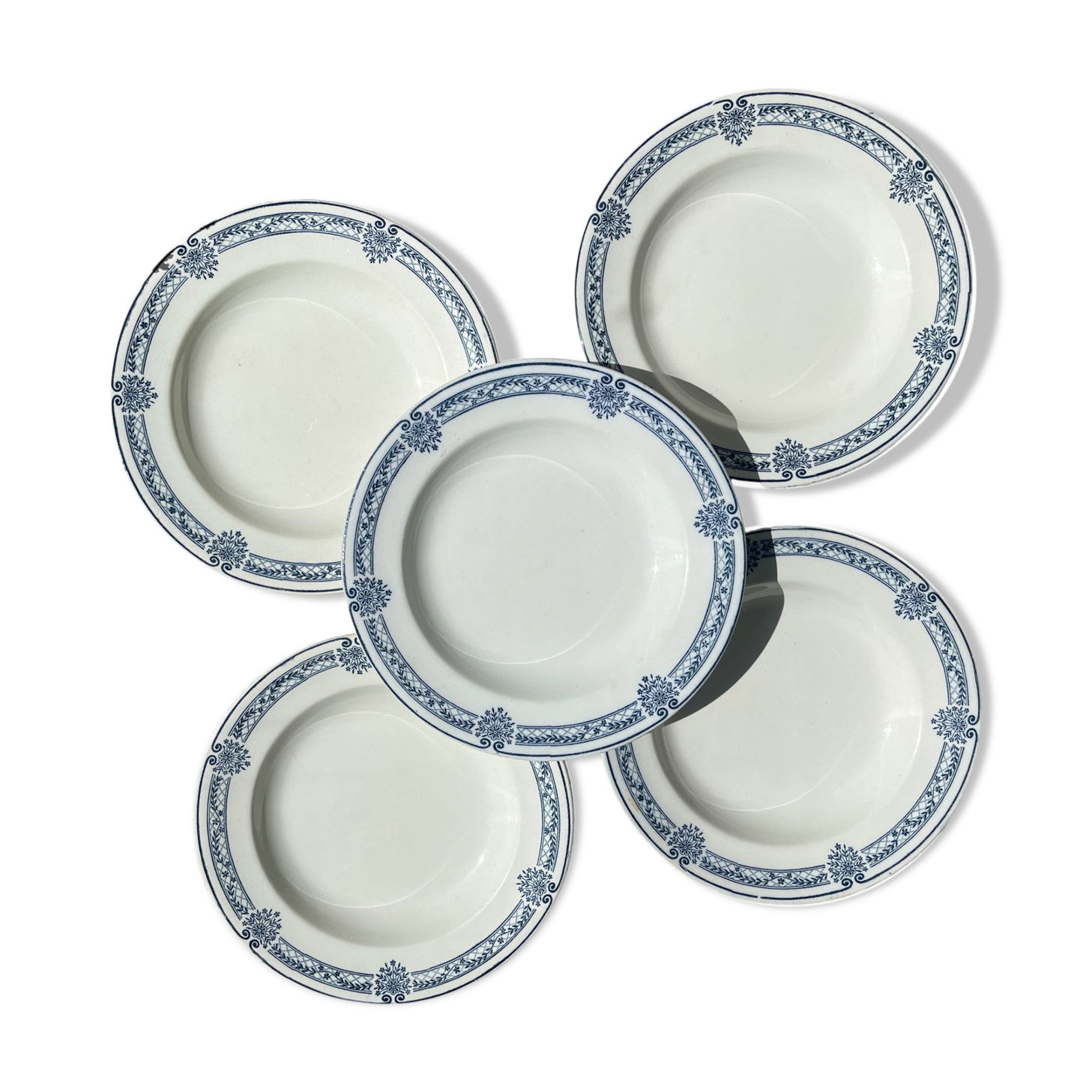 5 Deep plates in blue ironstone Salins, Arbois Ennege model