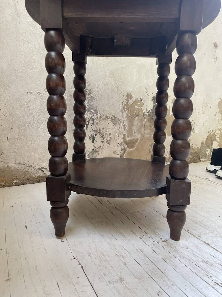 Table d’appoint brutaliste style Dudouyt