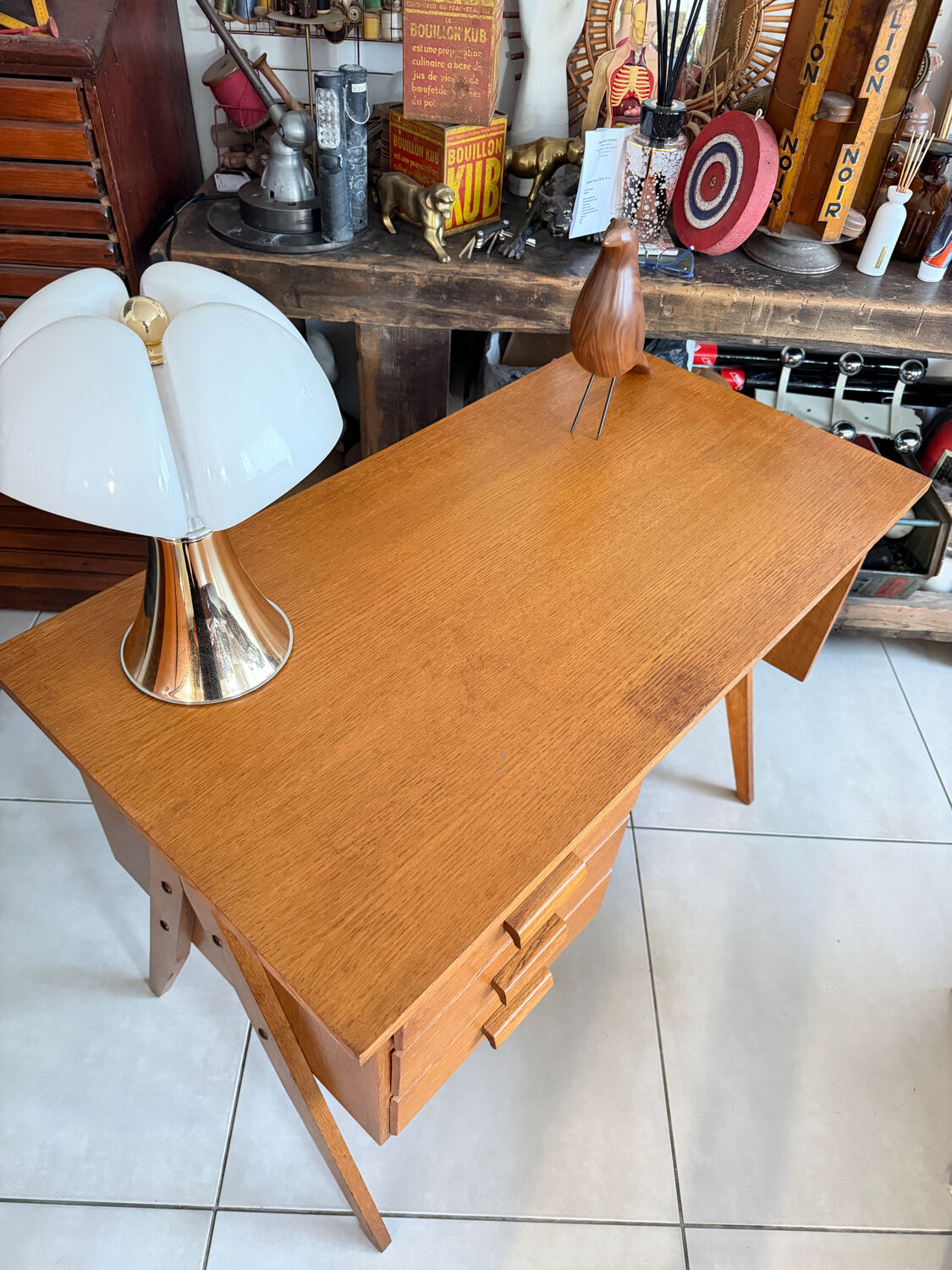 Vintage desk with tapered legs