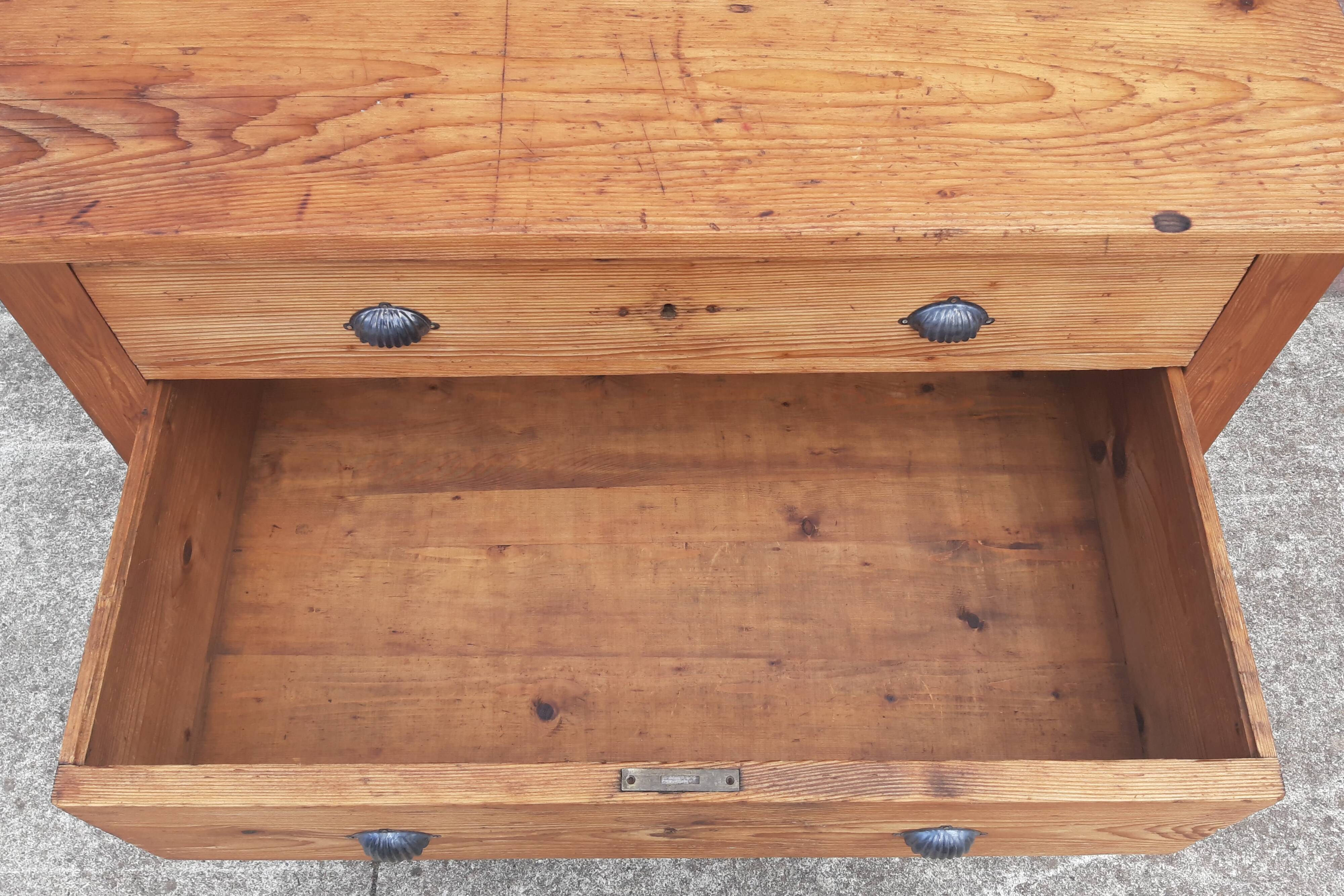 Solid pine chest of drawers