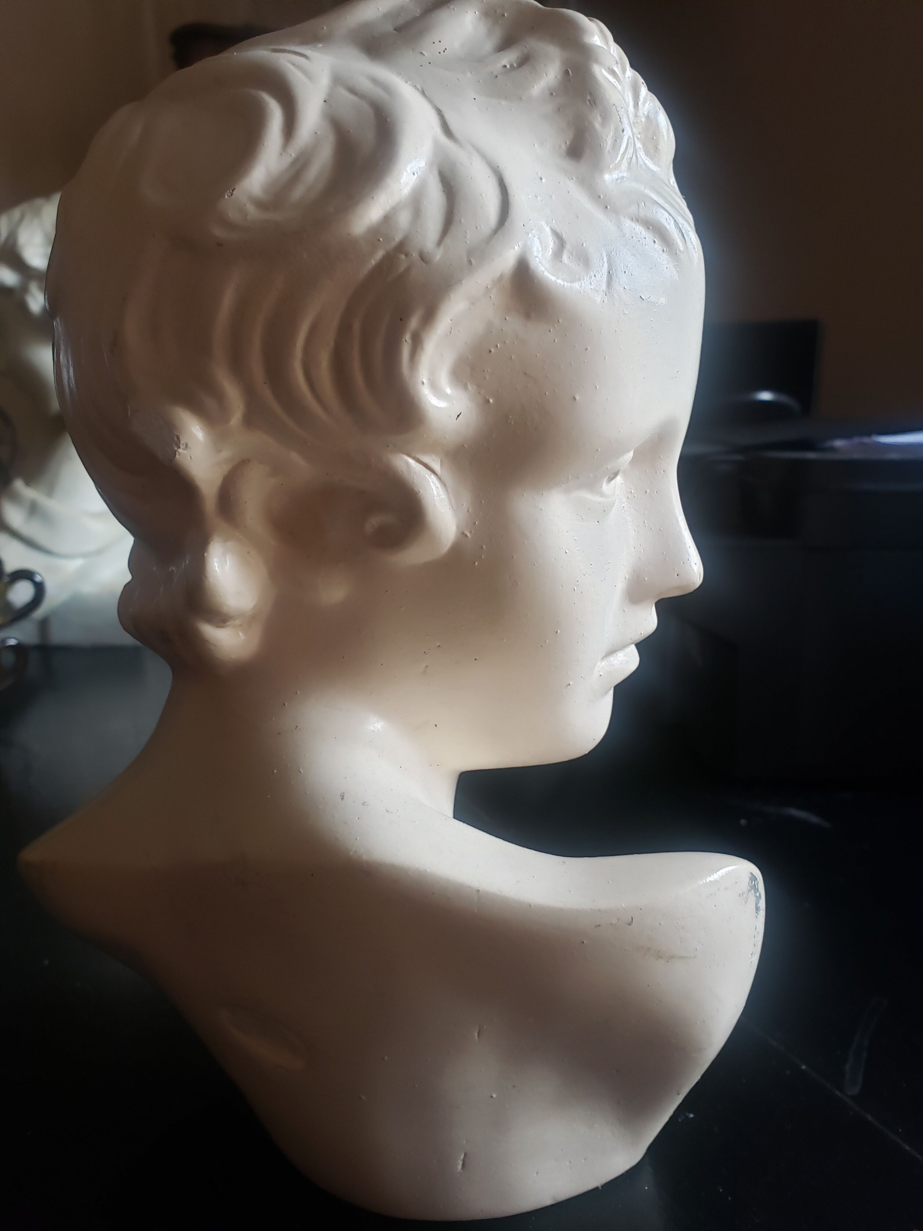 Bust of a woman art deco
