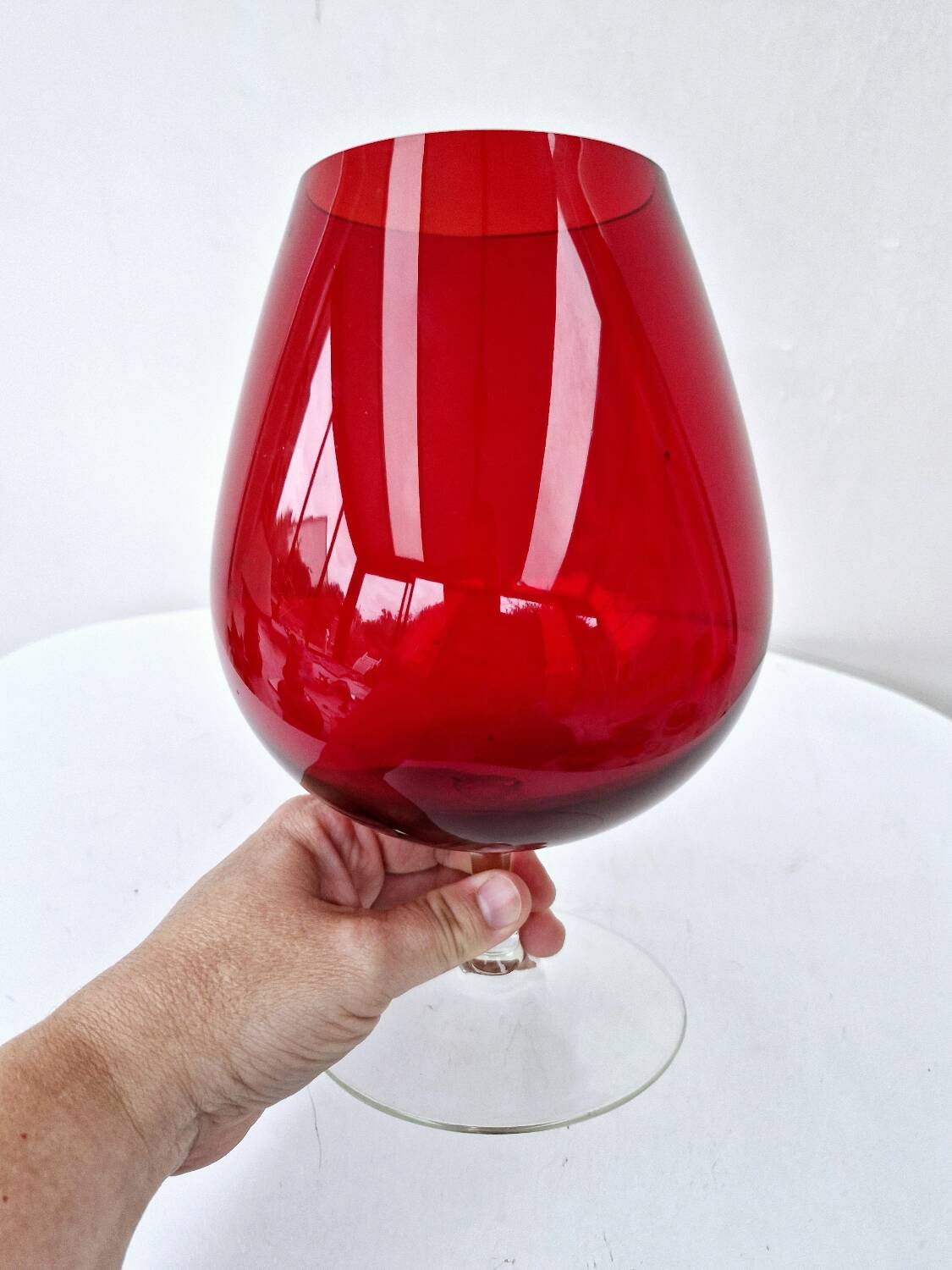 Vintage empoli italian glass red brandy type footed vase