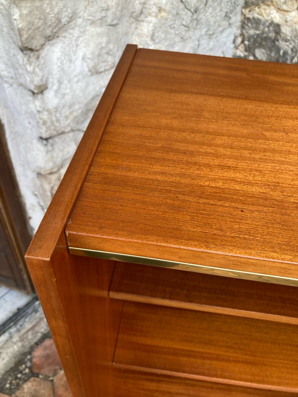 Vintage 1960s display cabinet.