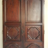 2 Doors closet/19th wardrobe