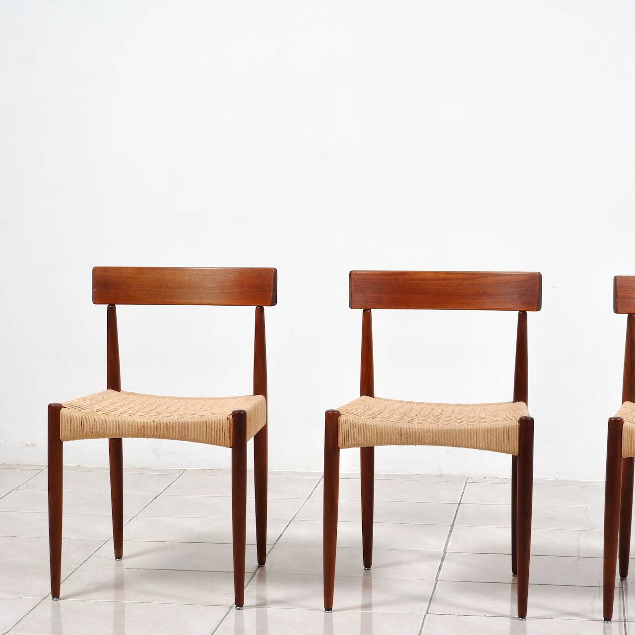 Set of 4 Teak Dining chairs by Arne Hovmand-Olsen for Mogens Kold