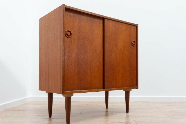 Stylish Mid Century Danish Teak Small Sideboard Storage Unit 1960’s