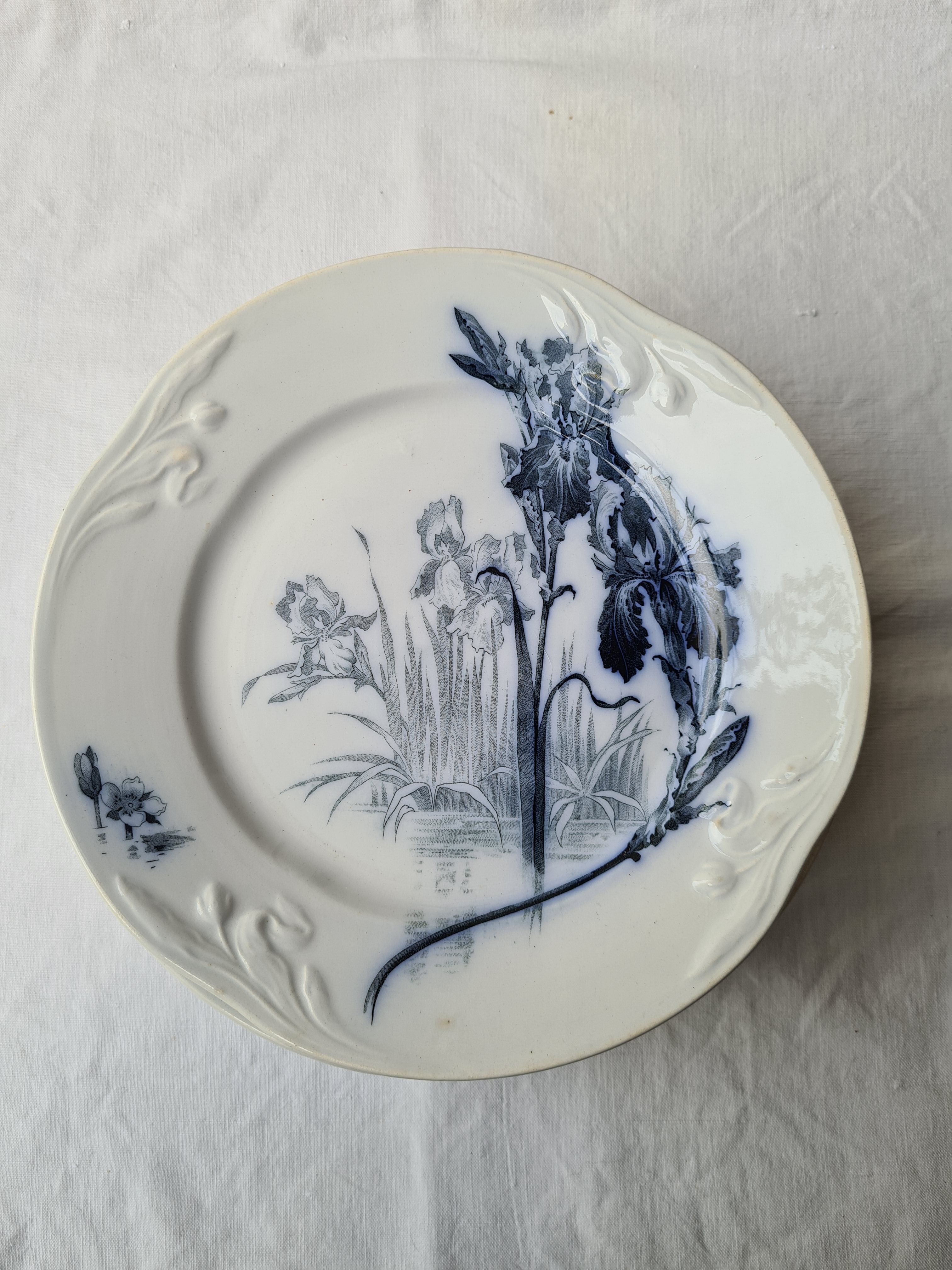 Villeroy and Boch Iris plates
