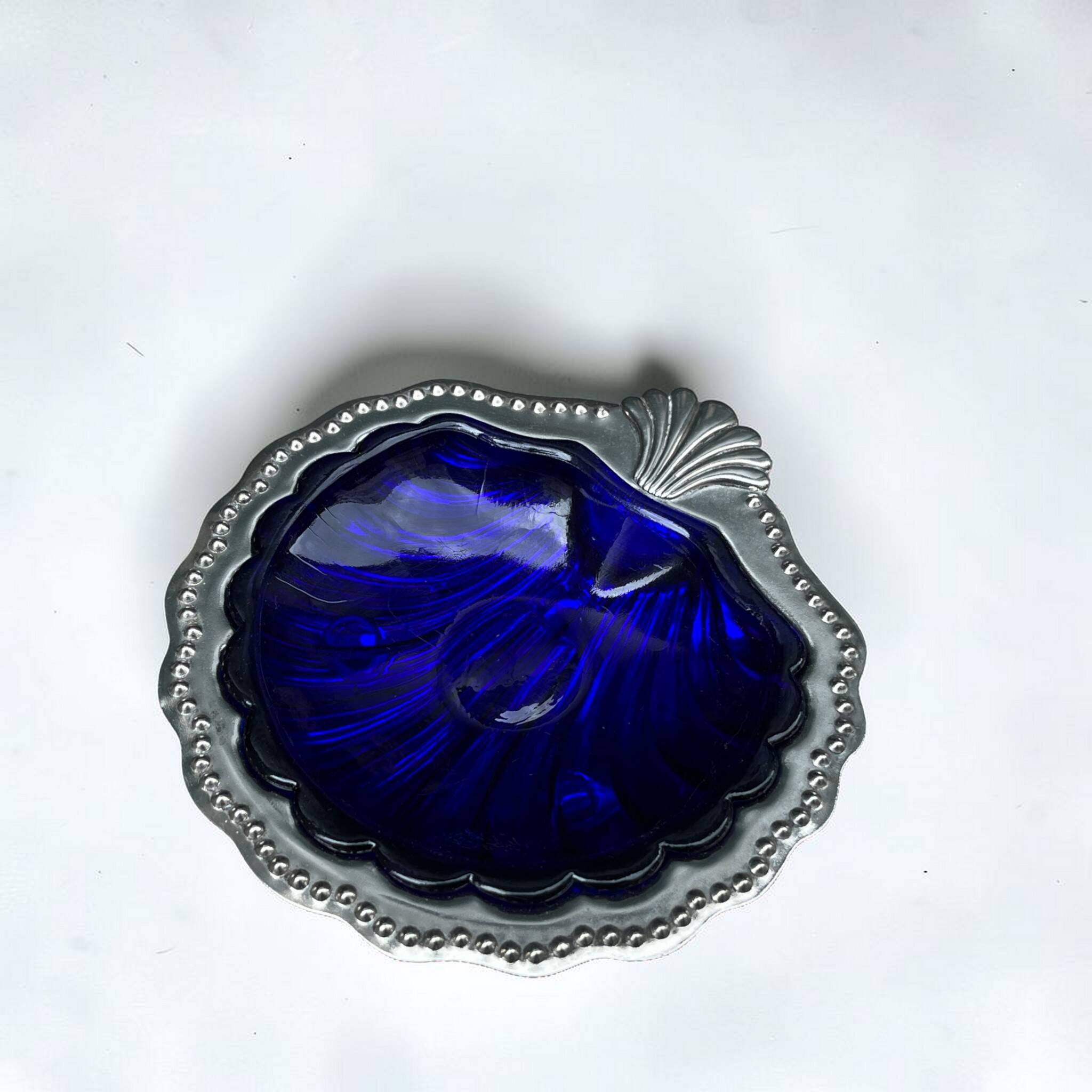 Silver-plated shell butter dish and vintage blue bowl from the 70s.