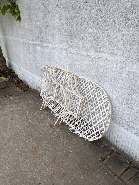 white wrought iron garden furniture