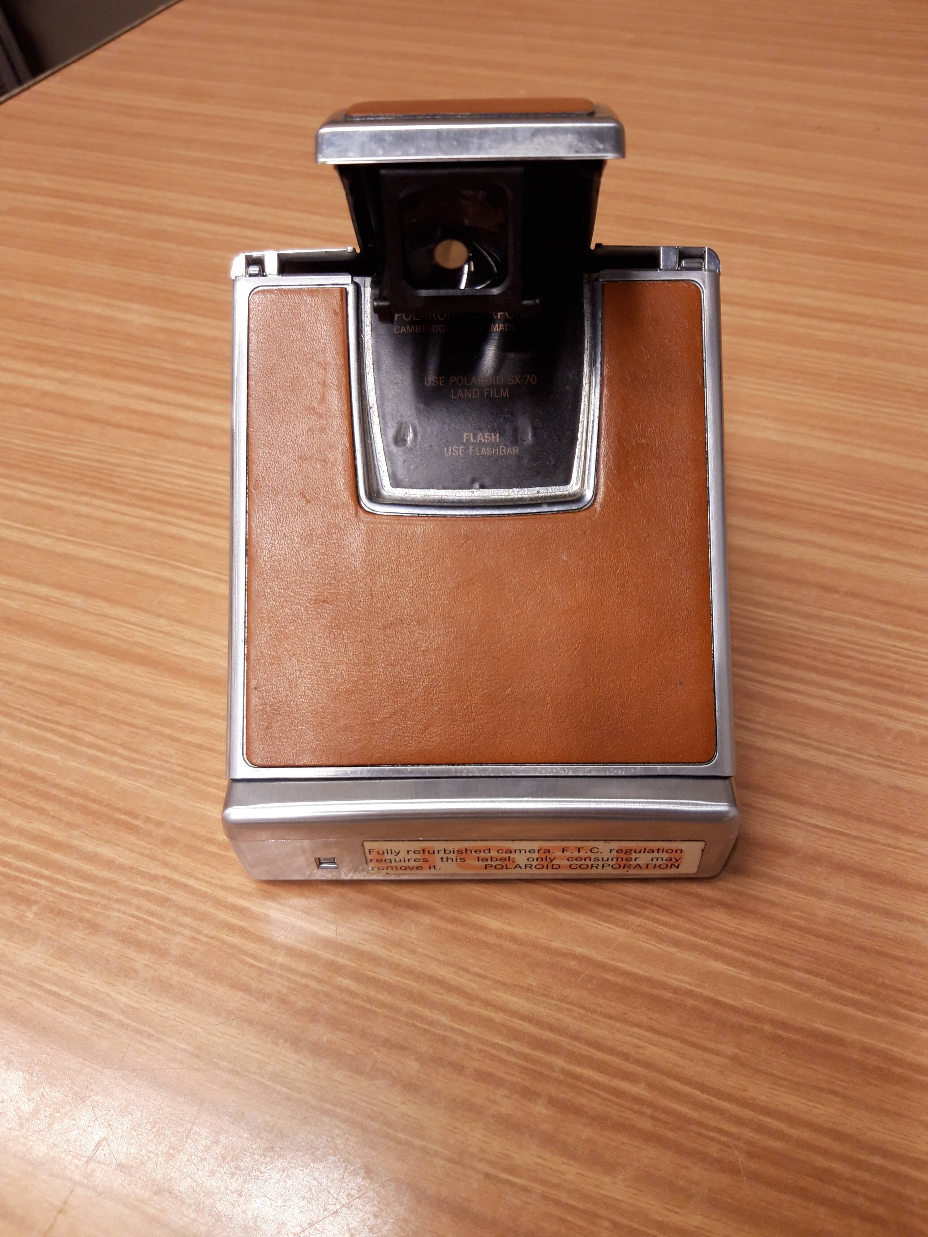 POLAROID SX 70 LAND CAMERA ANNEE 70