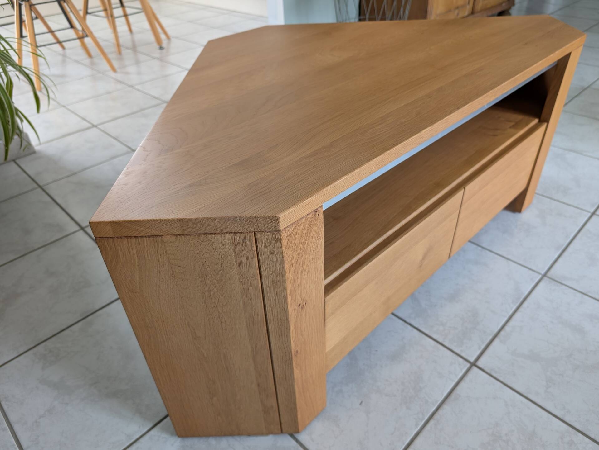 Meuble TV d'angle